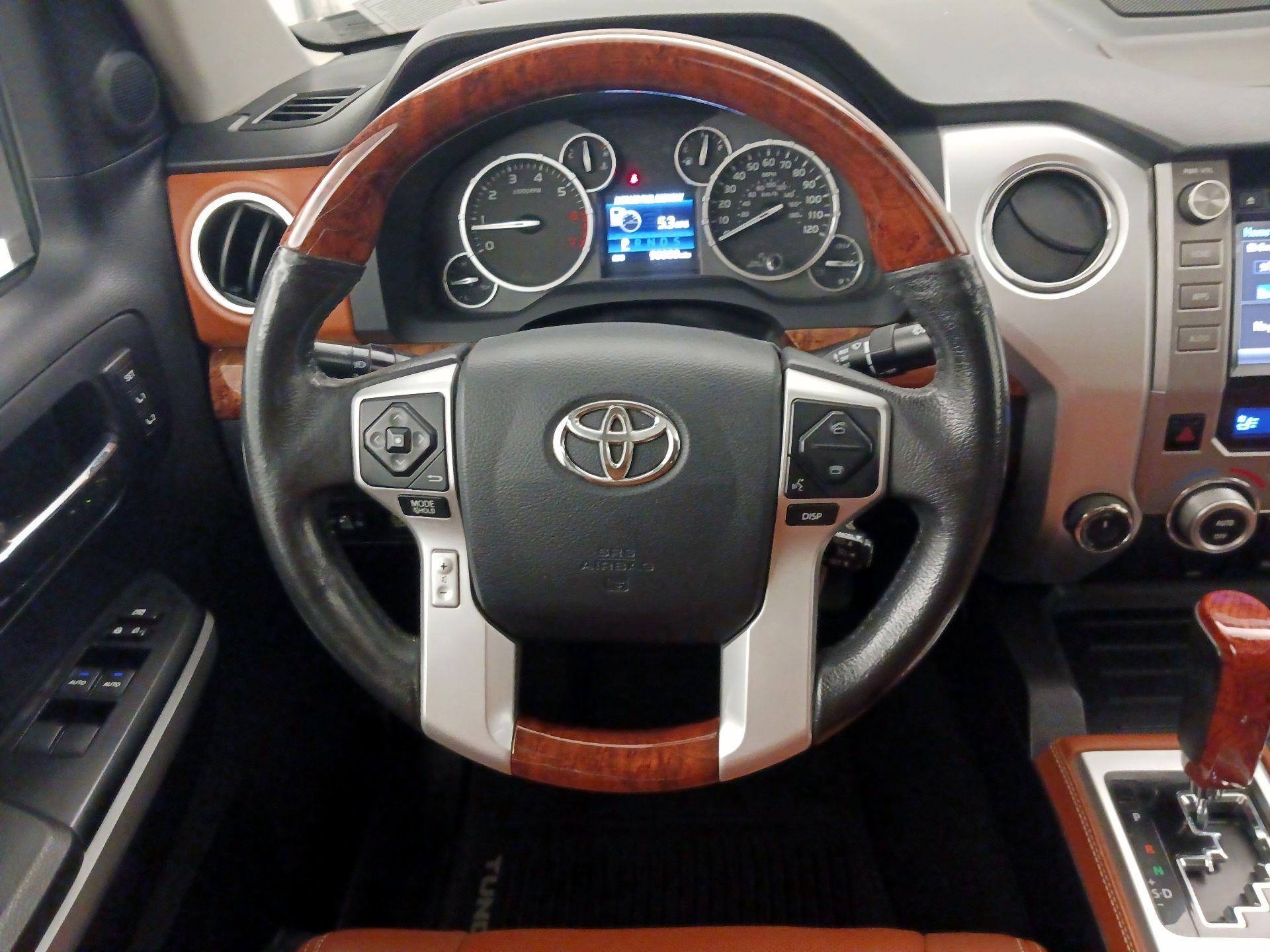 Thumbnail: 2014 Toyota Tundra - 10