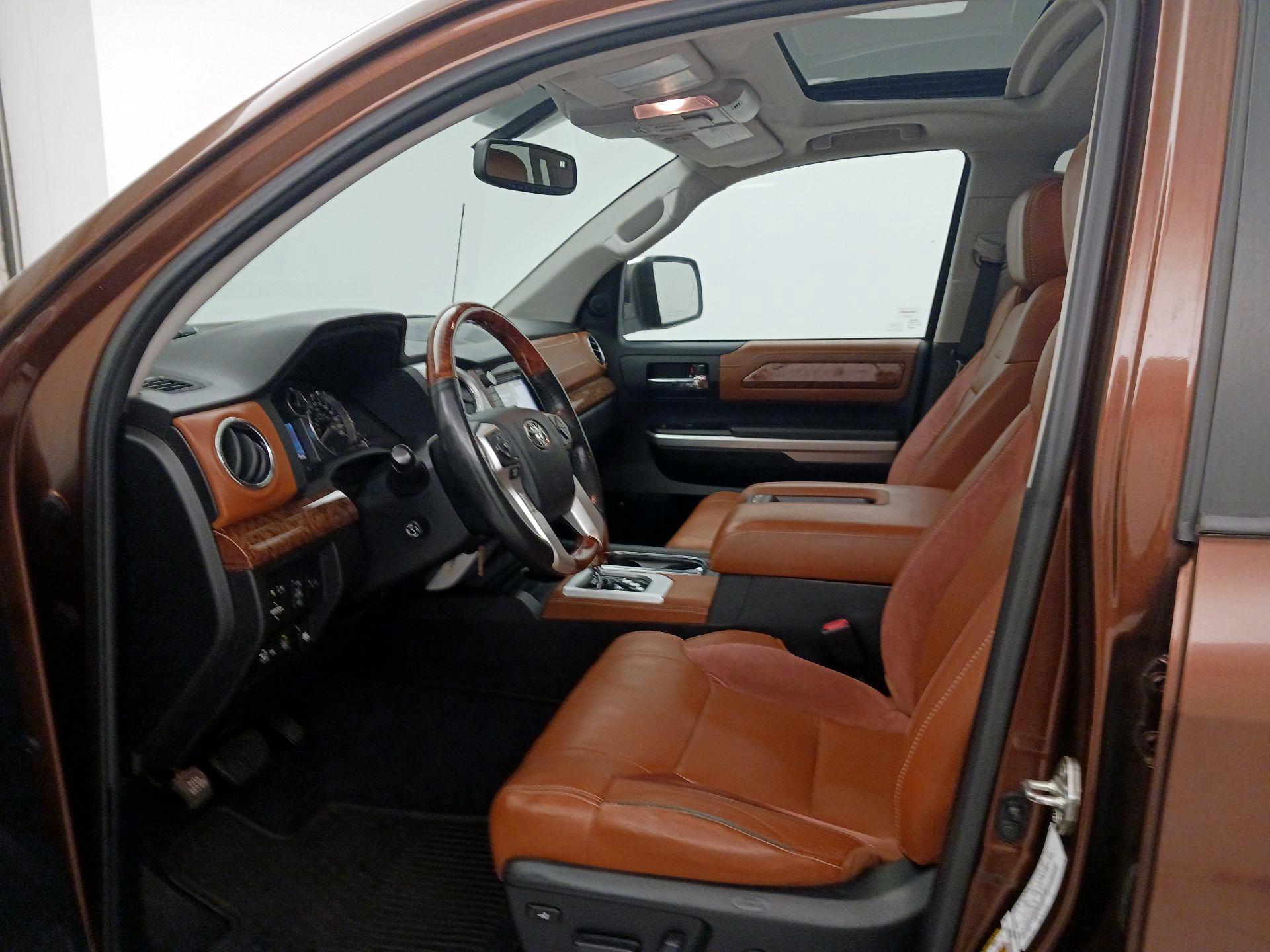 Thumbnail: 2014 Toyota Tundra - 11