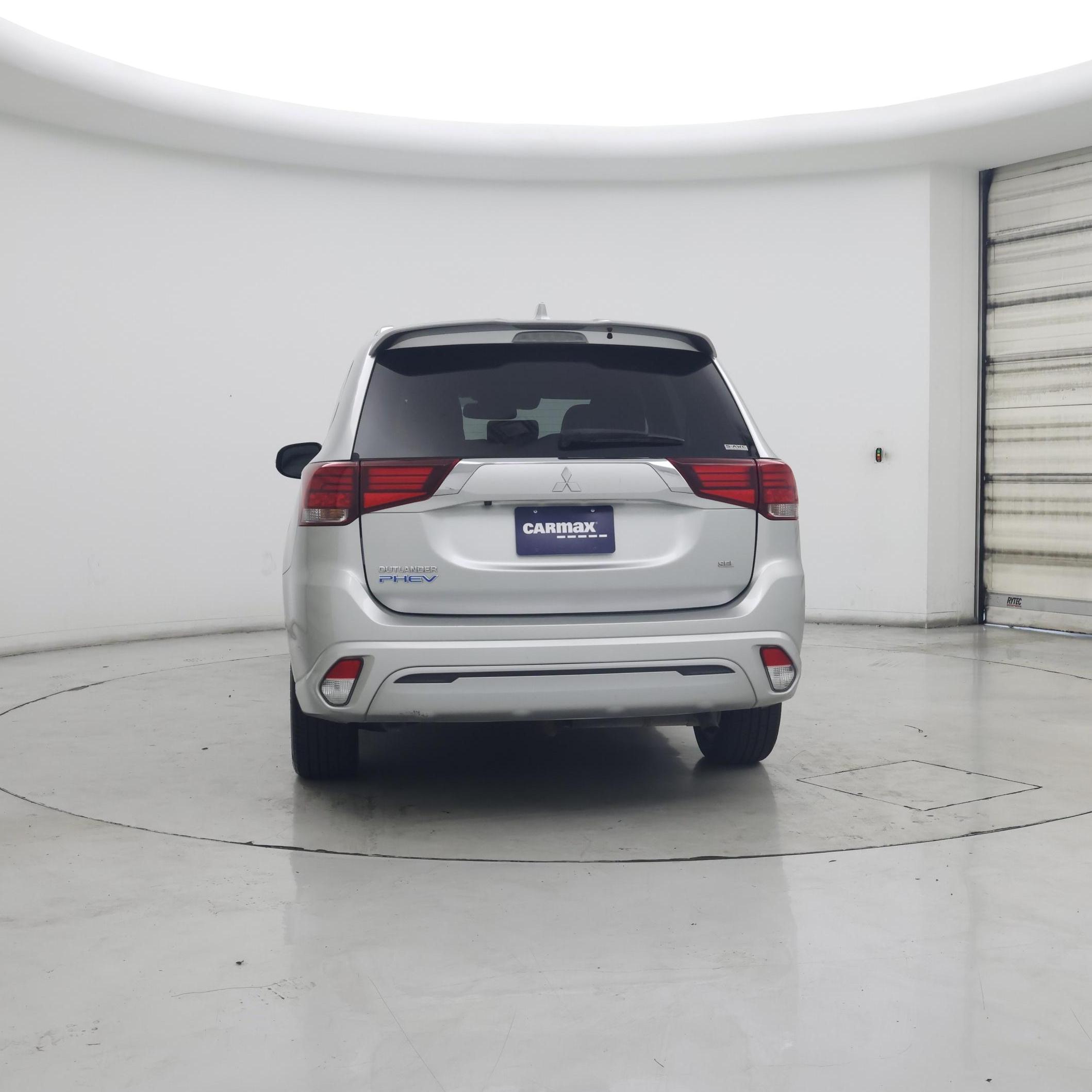 Thumbnail: 2022 Mitsubishi Outlander - 6