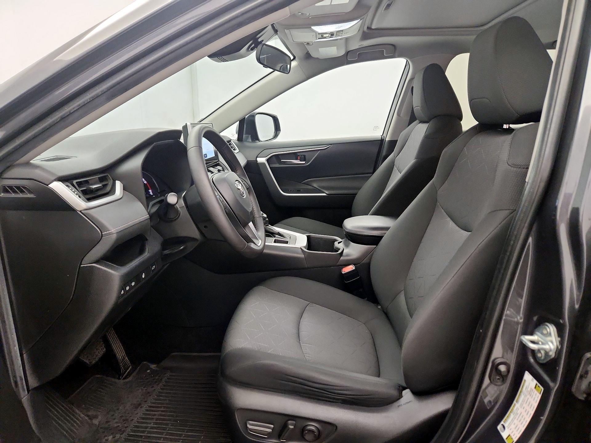 Thumbnail: 2024 Toyota RAV4 - 11