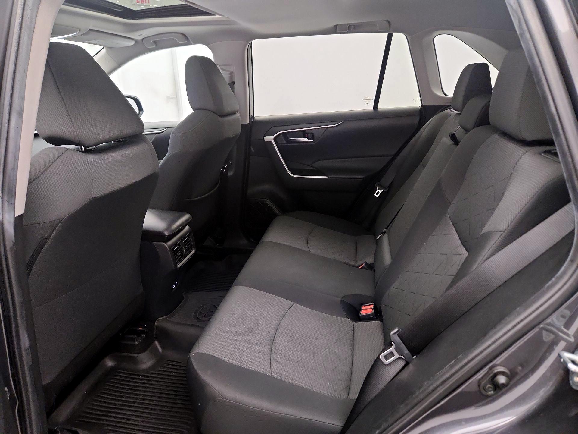 Thumbnail: 2024 Toyota RAV4 - 20