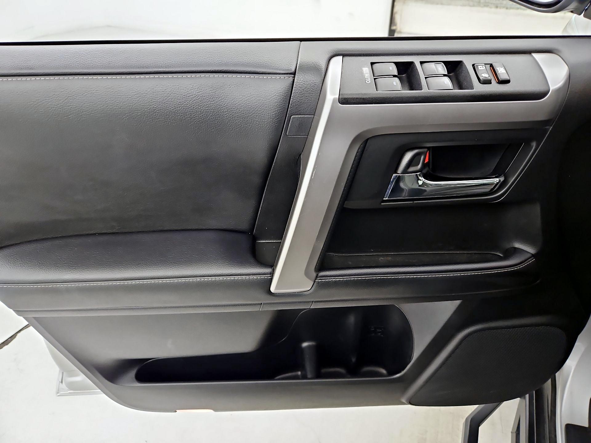 Thumbnail: 2024 Toyota 4Runner - 12