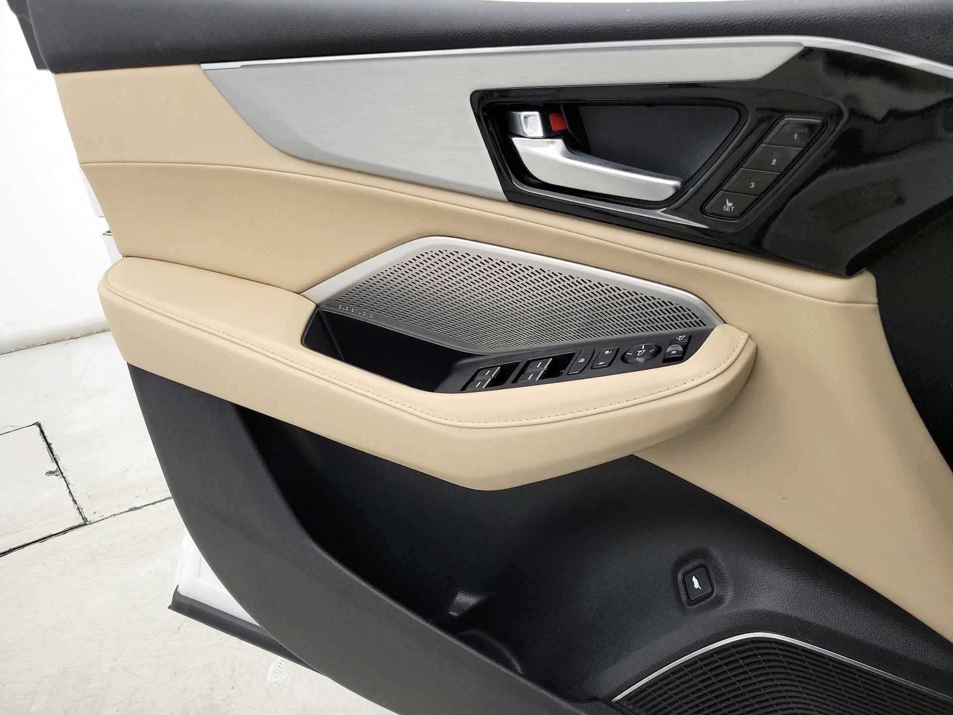 Thumbnail: 2024 Acura MDX - 12