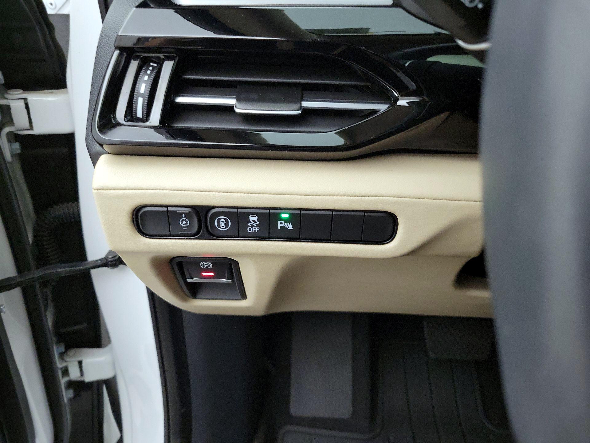 Thumbnail: 2024 Acura MDX - 13