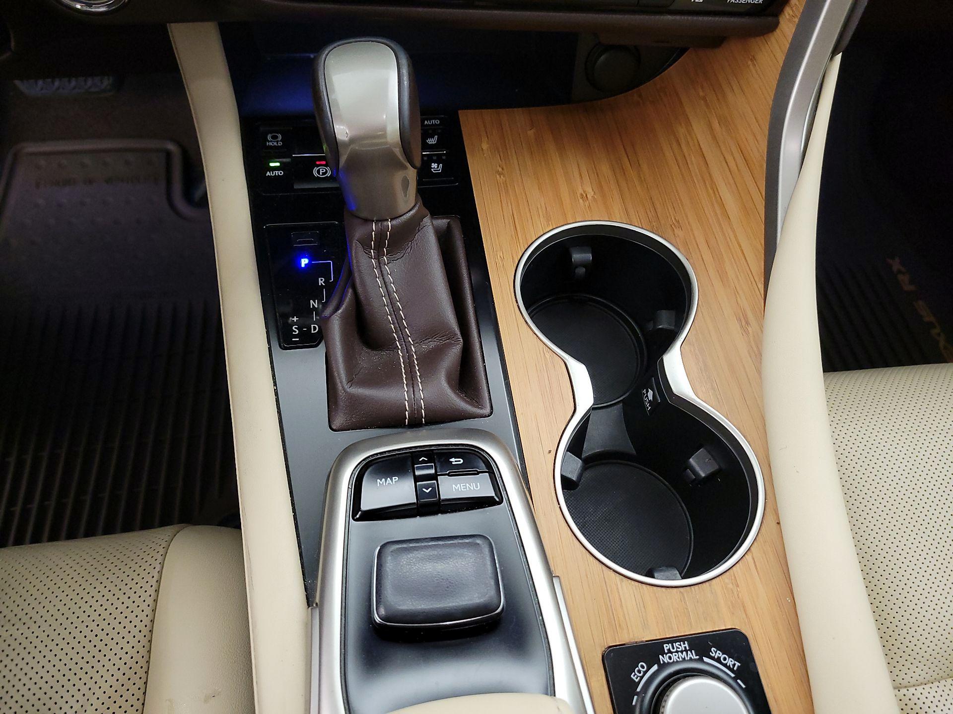 Thumbnail: 2017 Lexus RX - 17