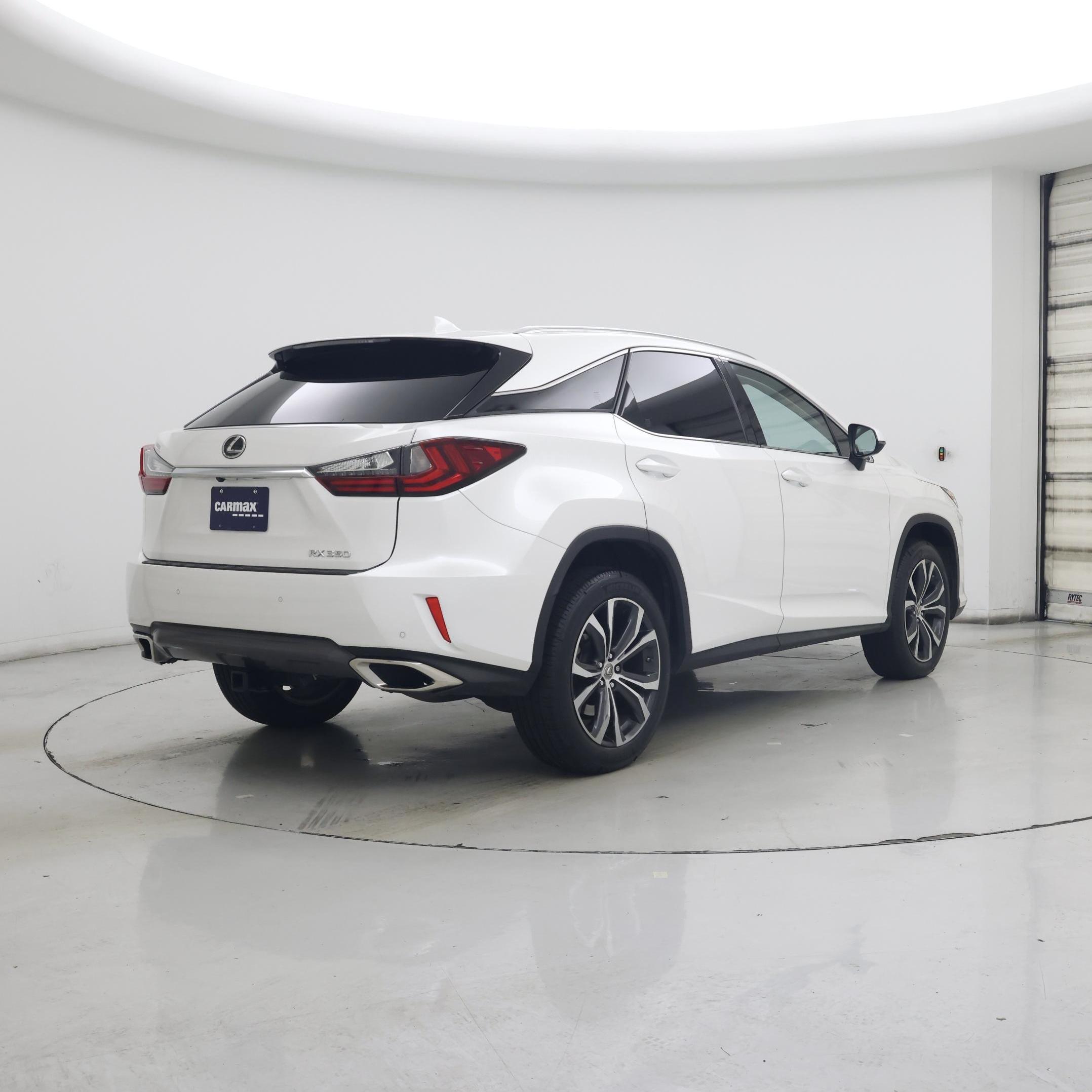 Thumbnail: 2017 Lexus RX - 8