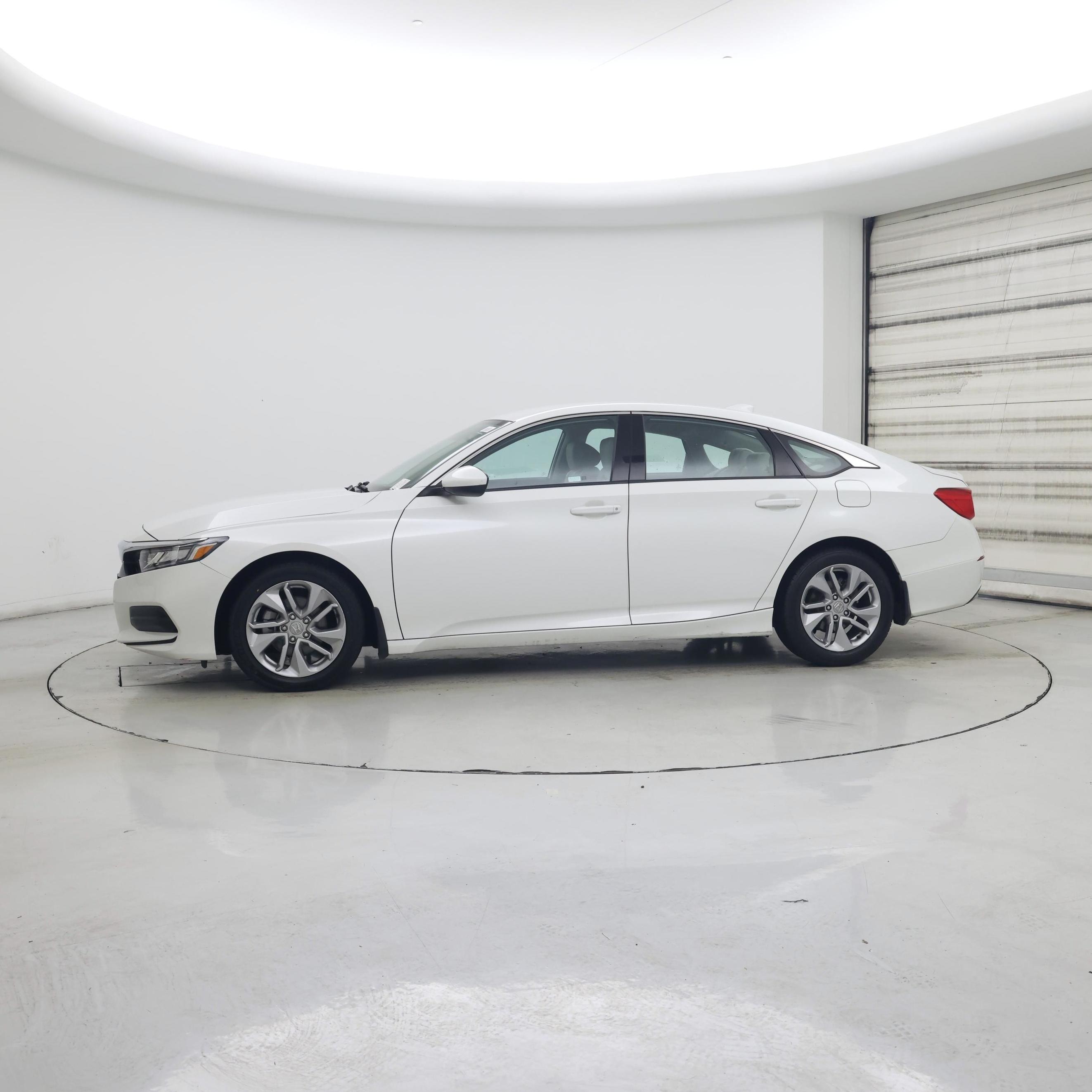 Thumbnail: 2018 Honda Accord - 3