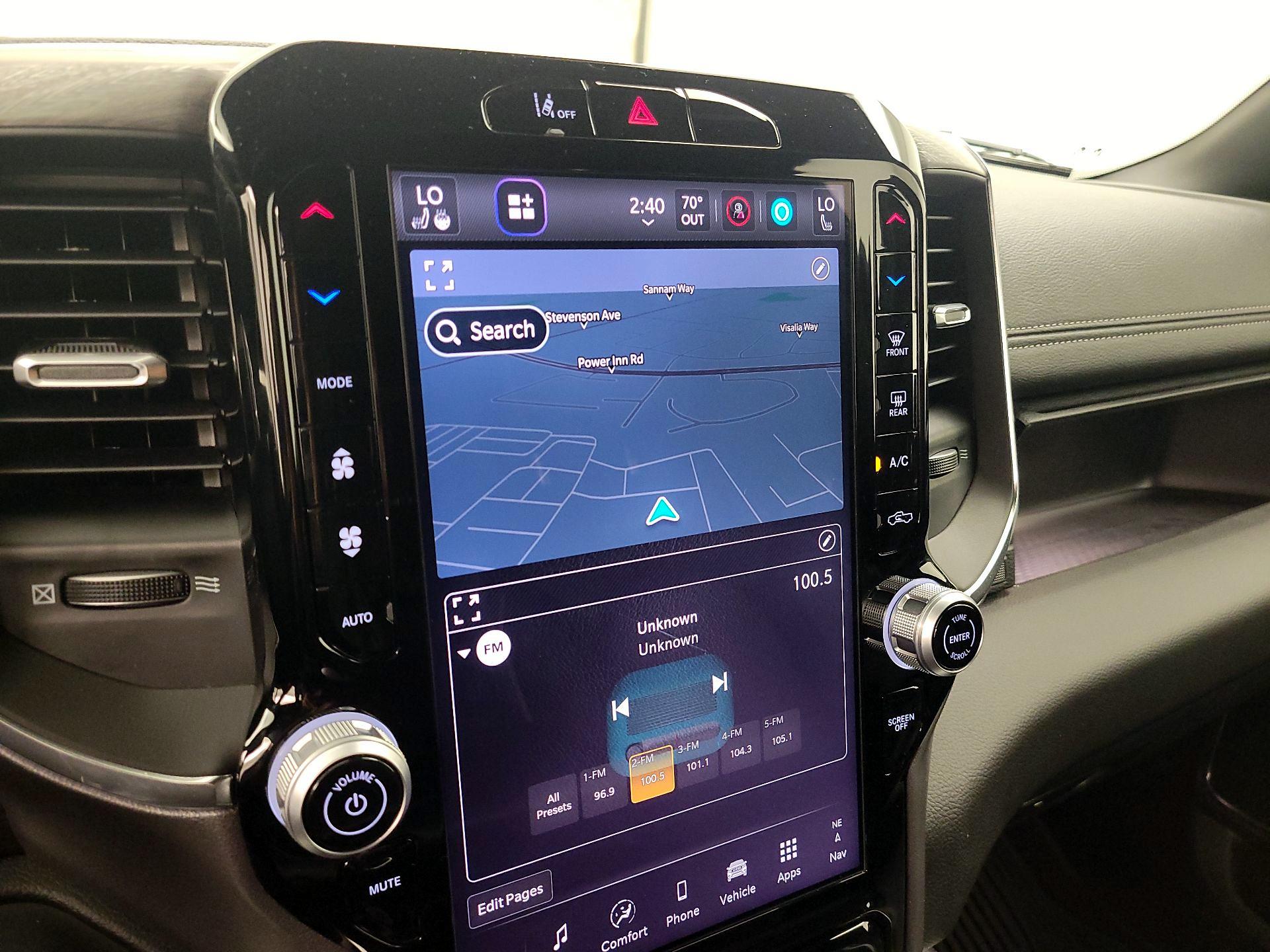 Thumbnail: 2025 RAM 1500 - 14