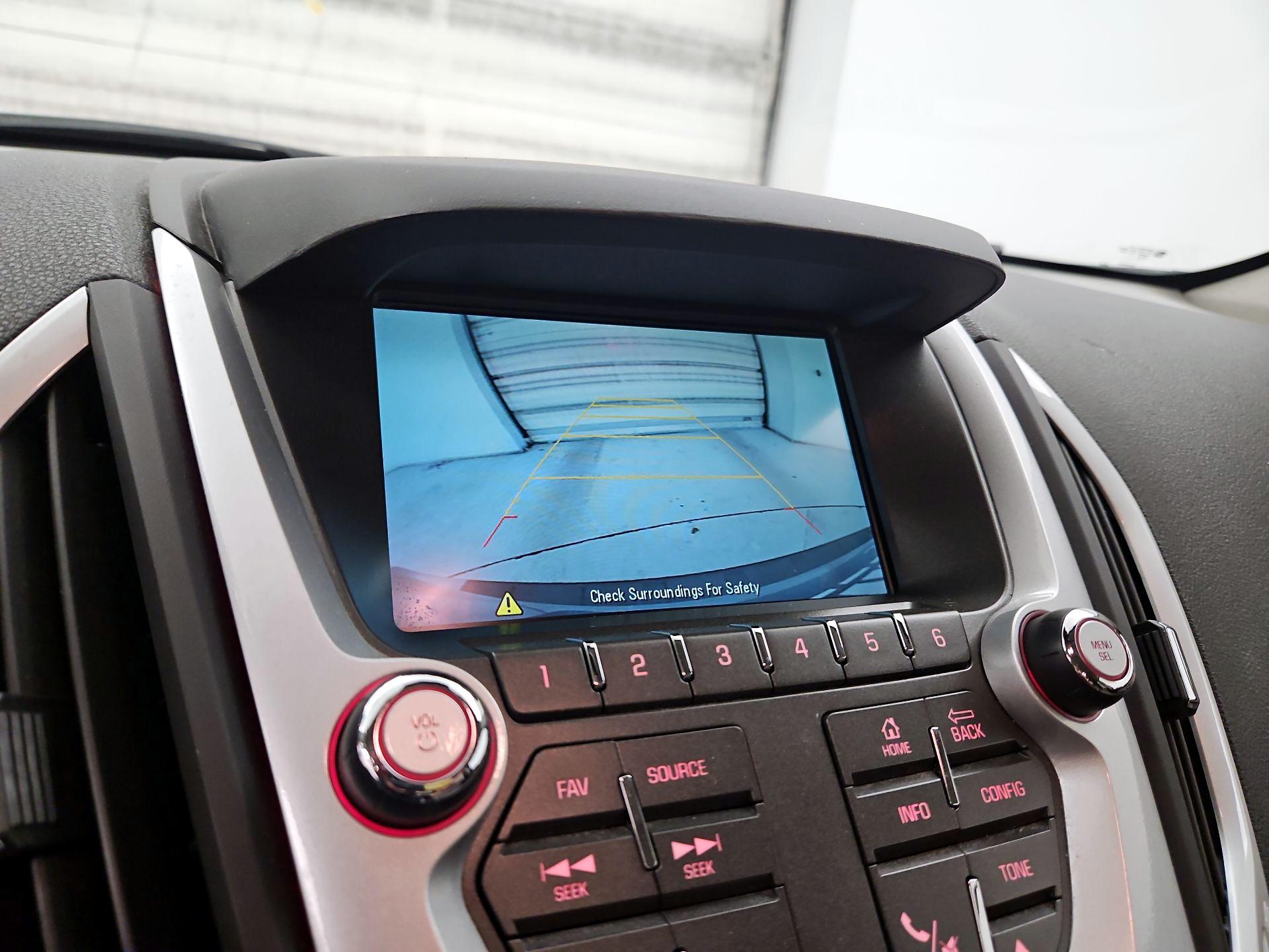 Thumbnail: 2015 GMC Terrain - 13