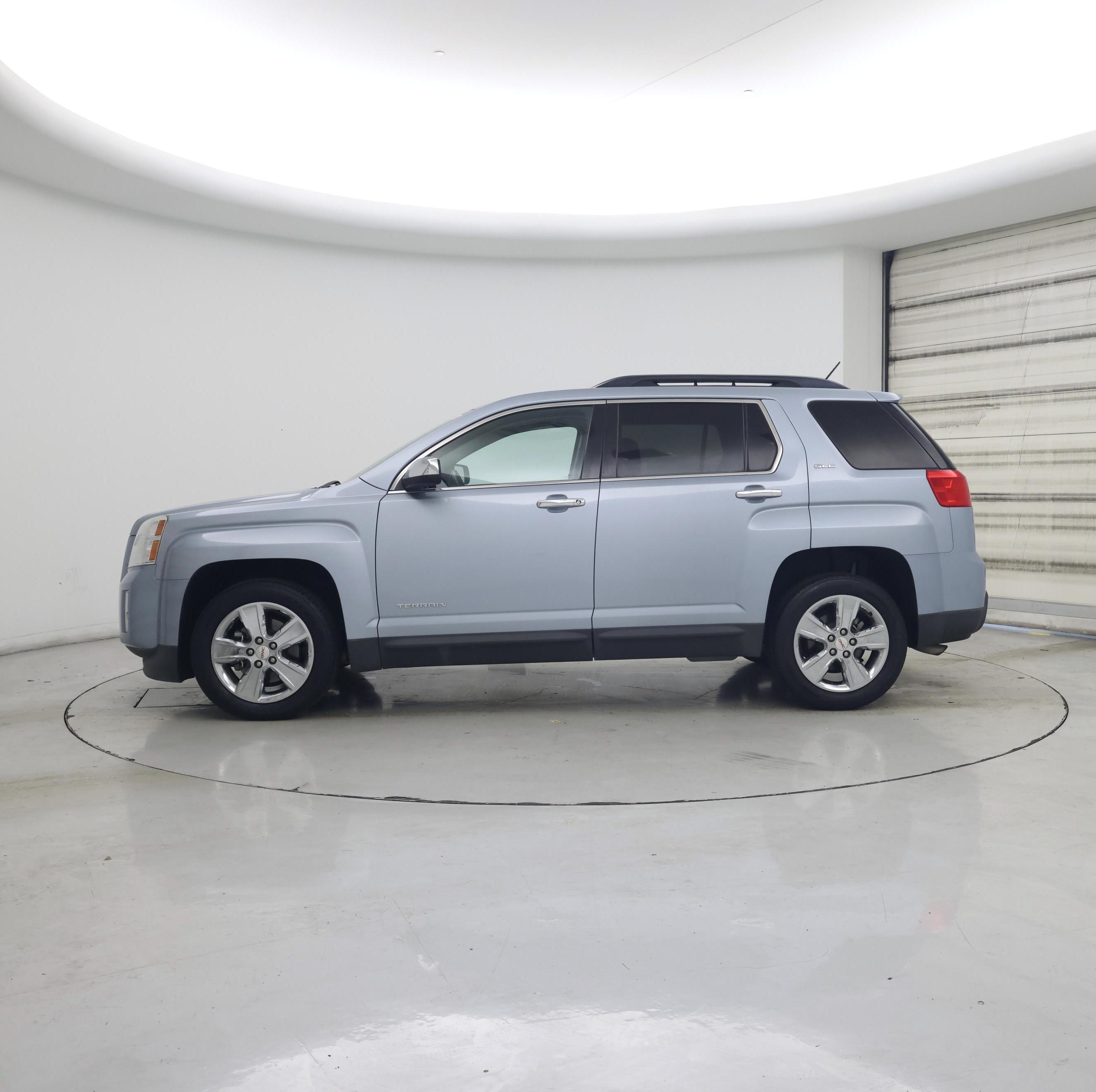 Thumbnail: 2015 GMC Terrain - 3