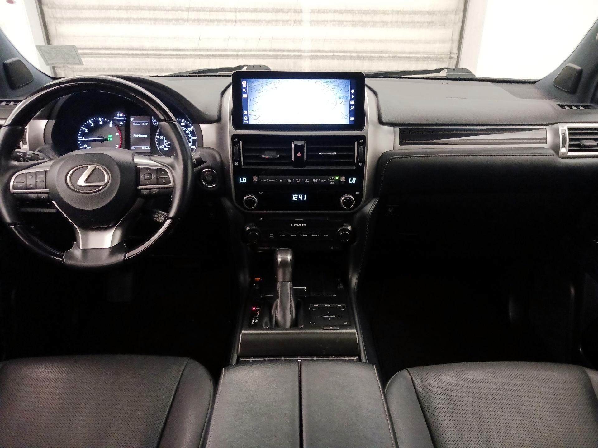 Thumbnail: 2023 Lexus GX - 9