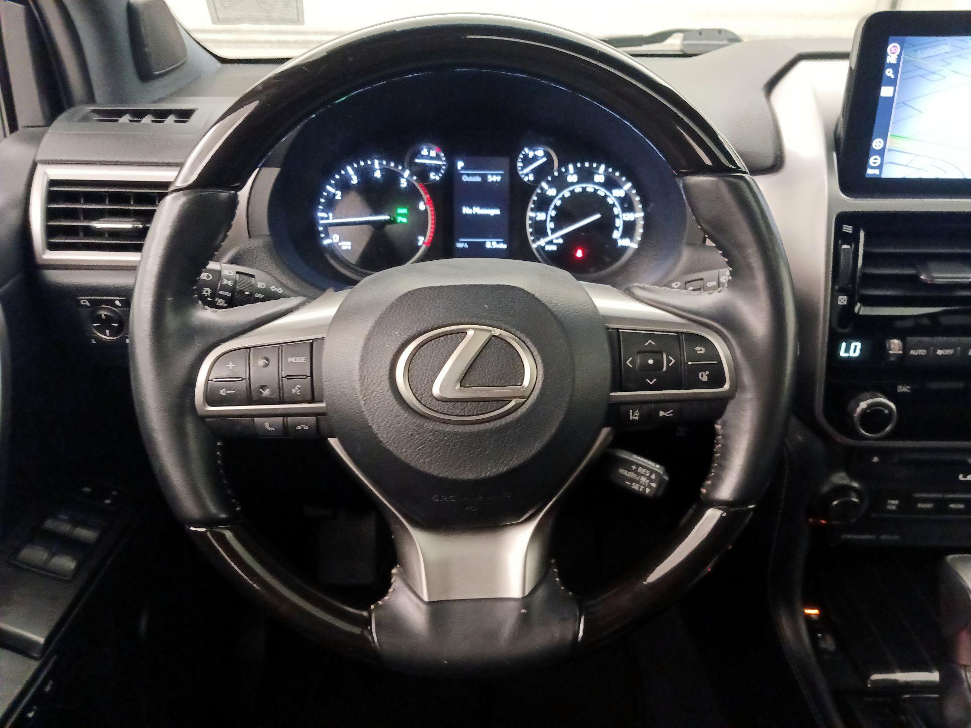 Thumbnail: 2023 Lexus GX - 10