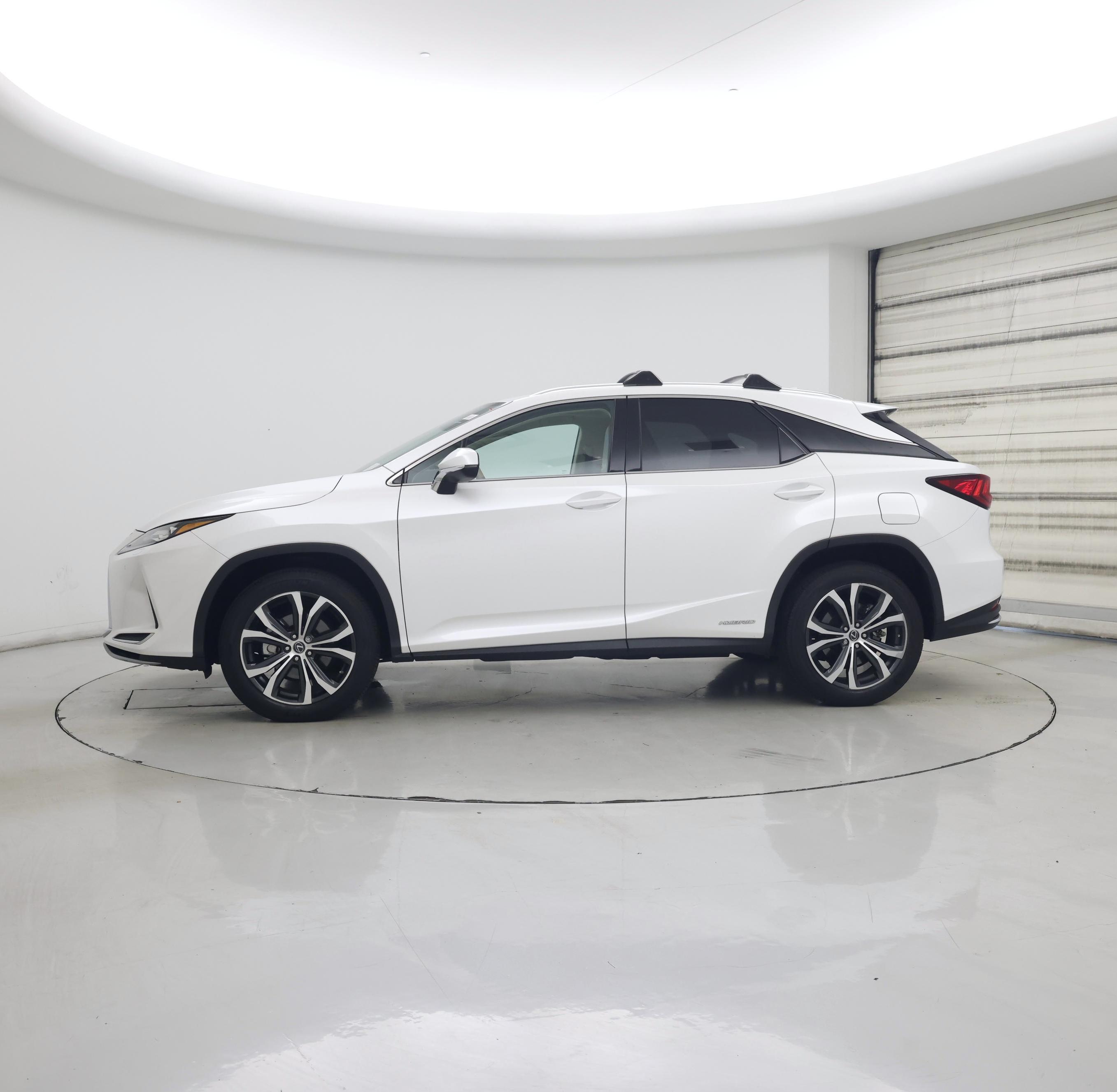 Thumbnail: 2020 Lexus RX - 3