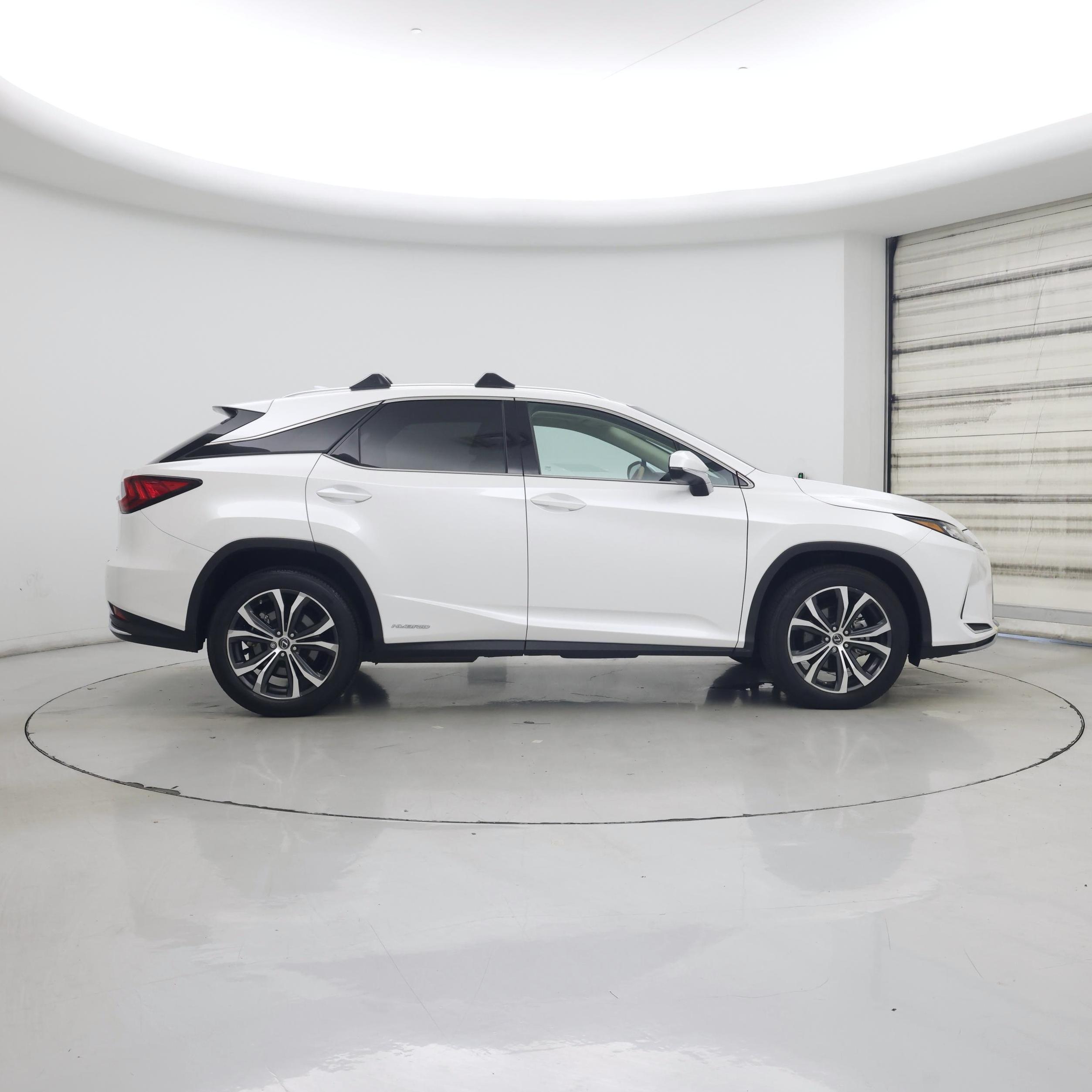 Thumbnail: 2020 Lexus RX - 7