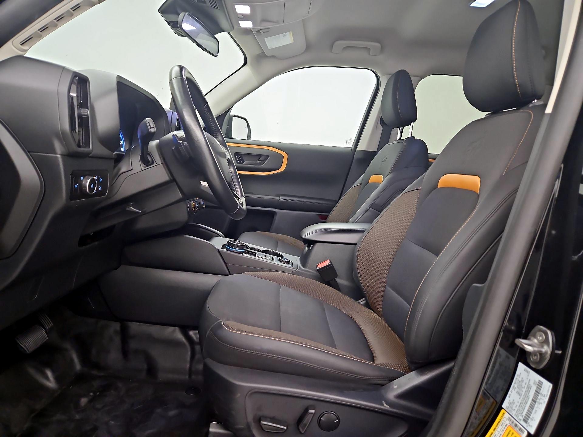 Thumbnail: 2023 Ford Bronco Sport - 11