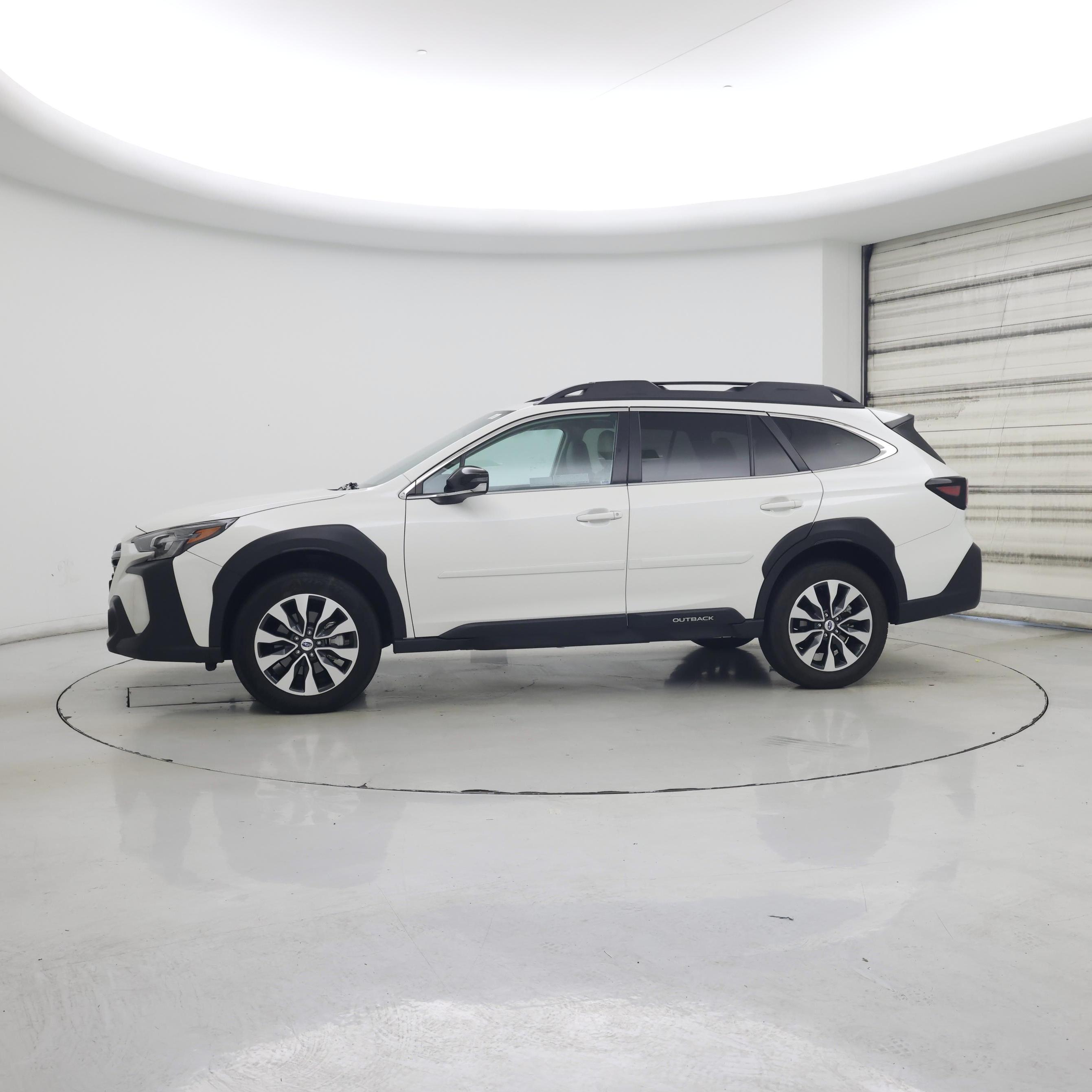 Thumbnail: 2023 Subaru Outback - 3