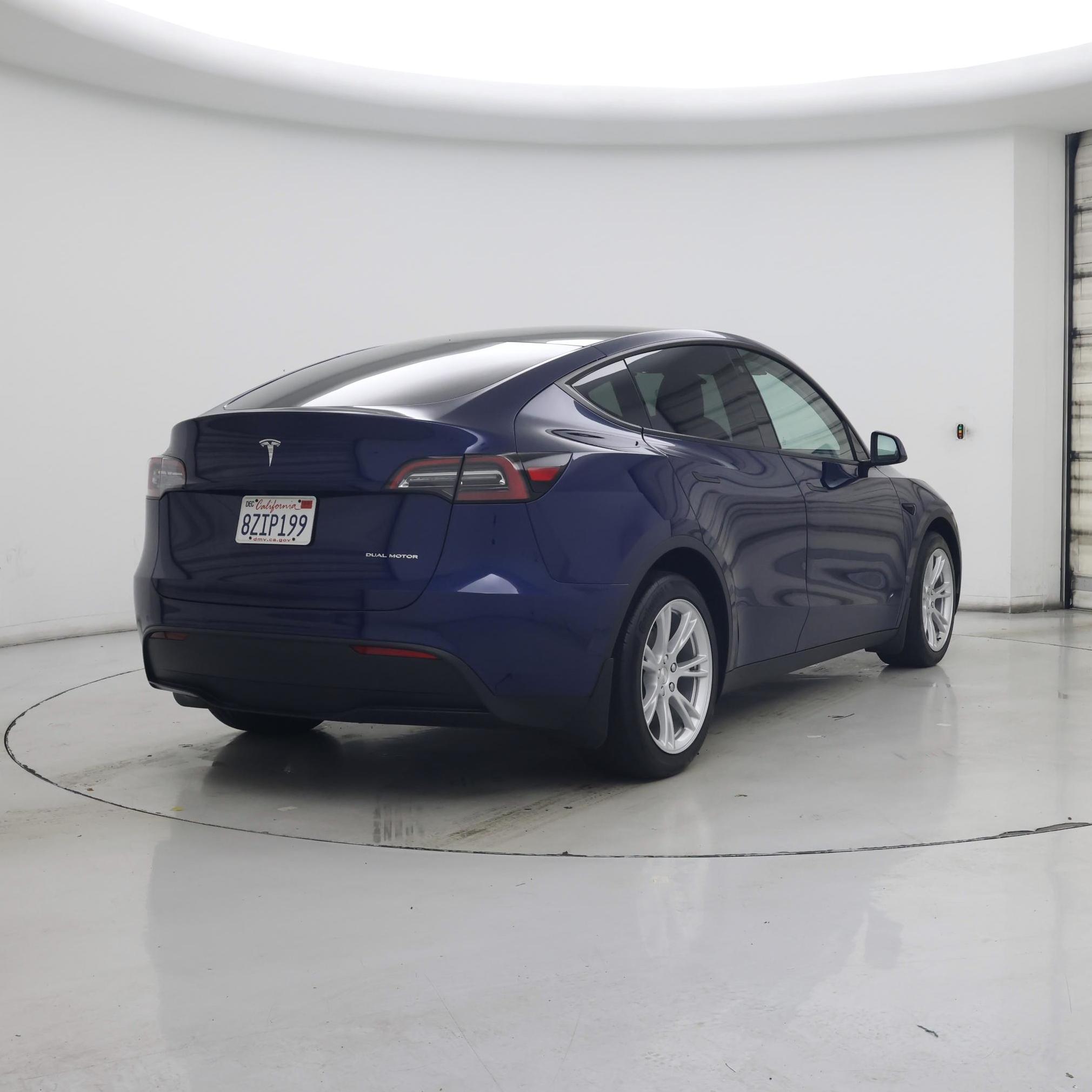 Thumbnail: 2022 Tesla Model Y - 8