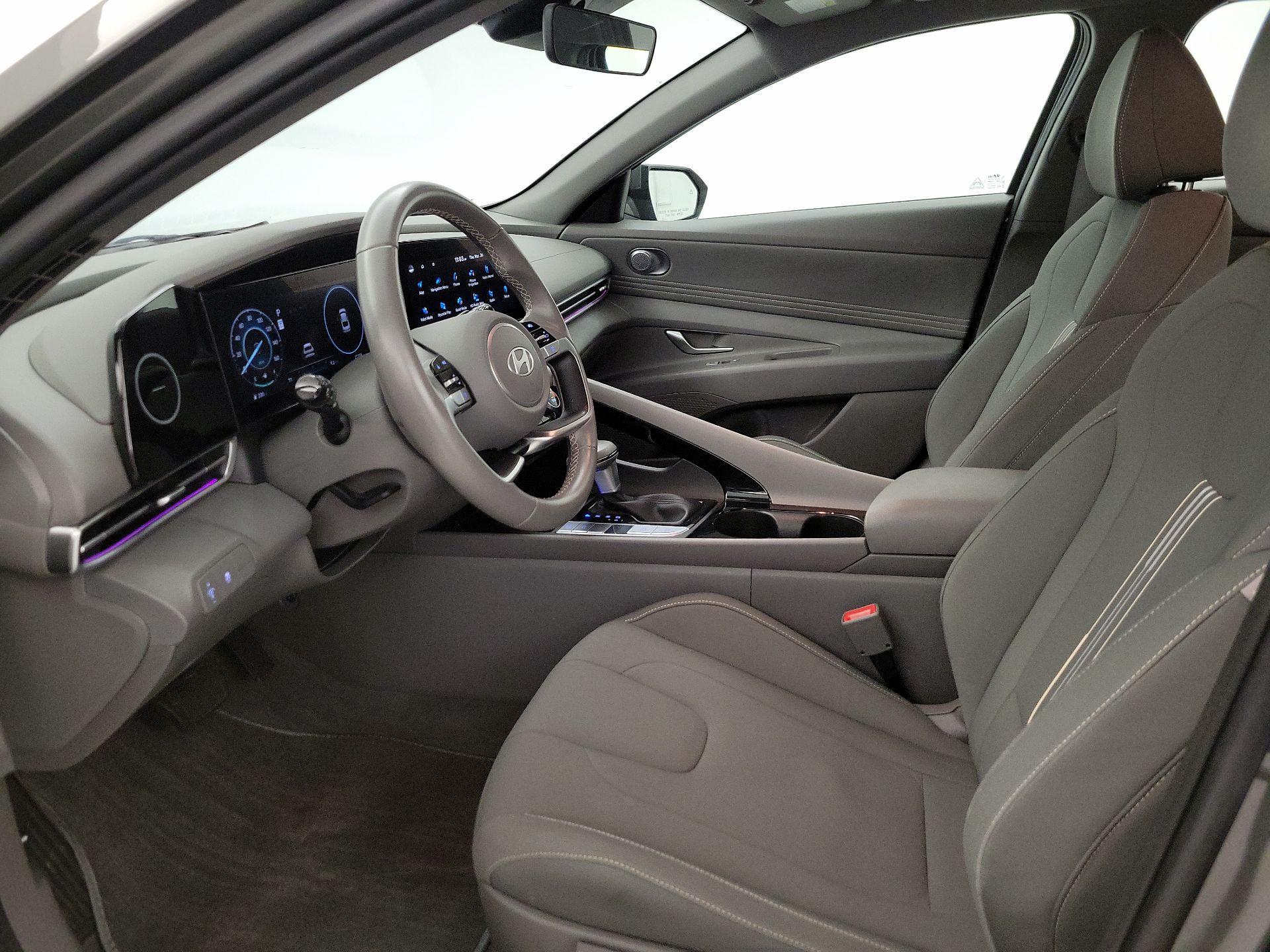 Thumbnail: 2025 Hyundai Elantra - 11