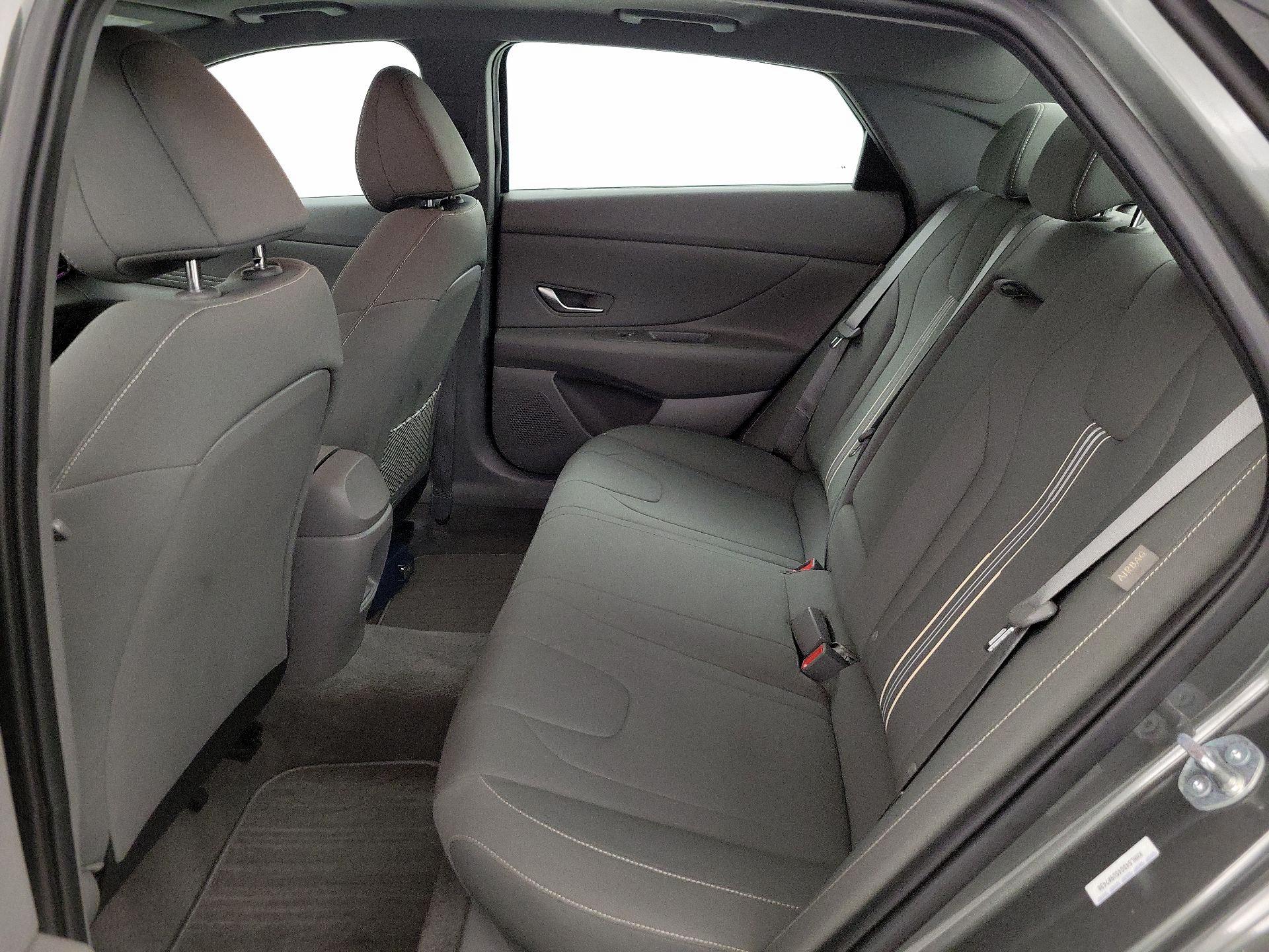 Thumbnail: 2025 Hyundai Elantra - 20