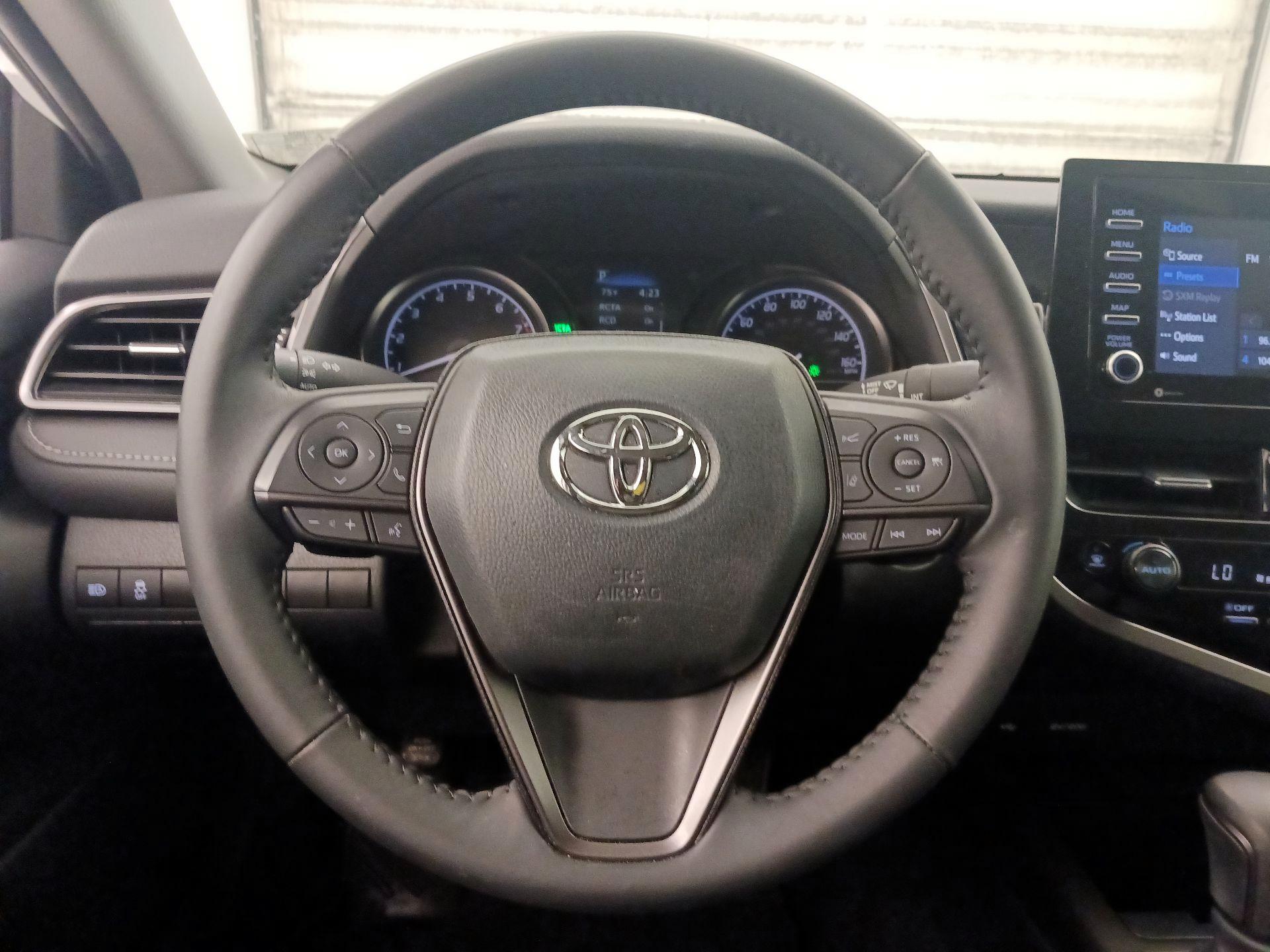 Thumbnail: 2024 Toyota Camry - 10