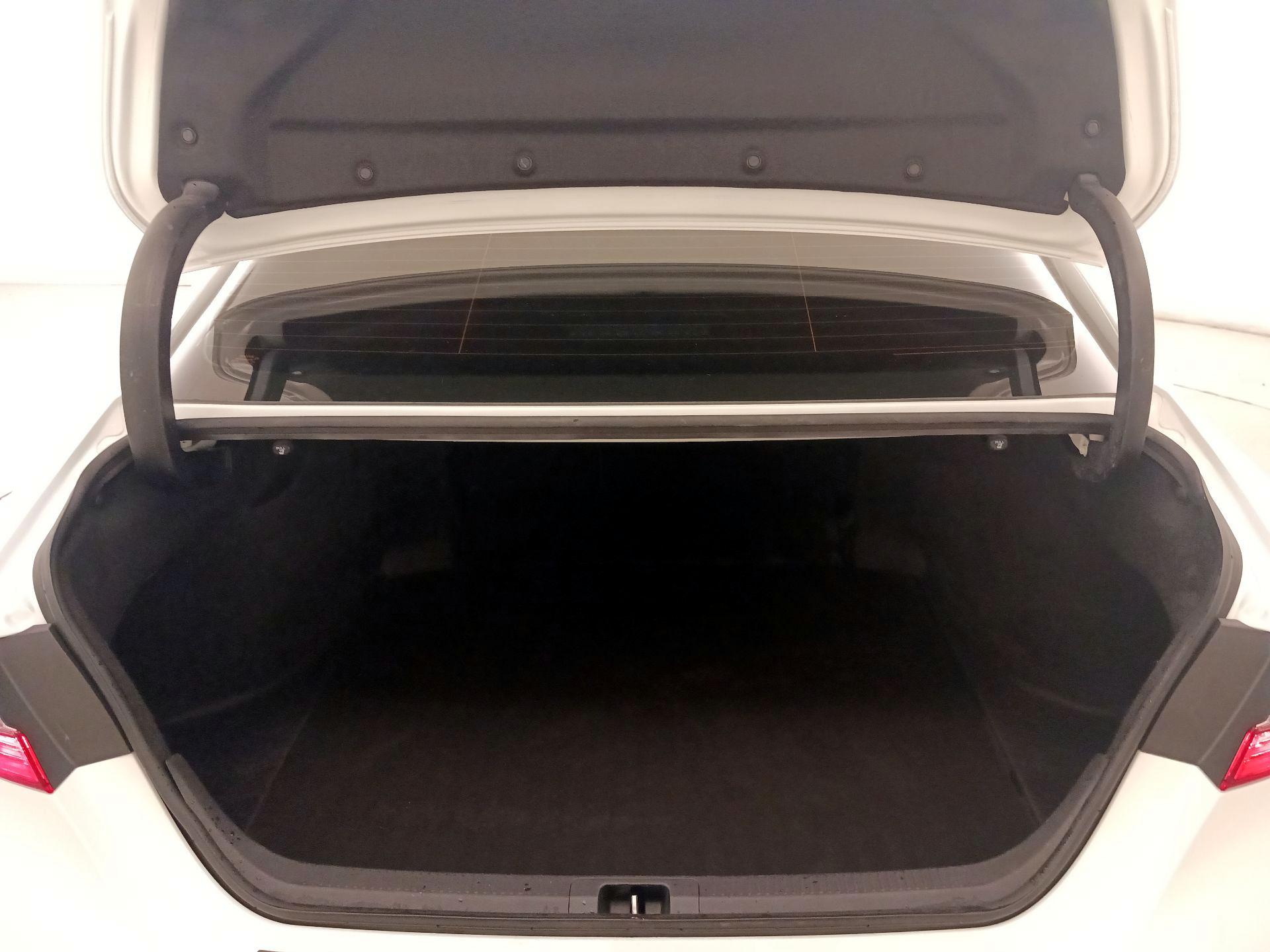 Thumbnail: 2024 Toyota Camry - 20