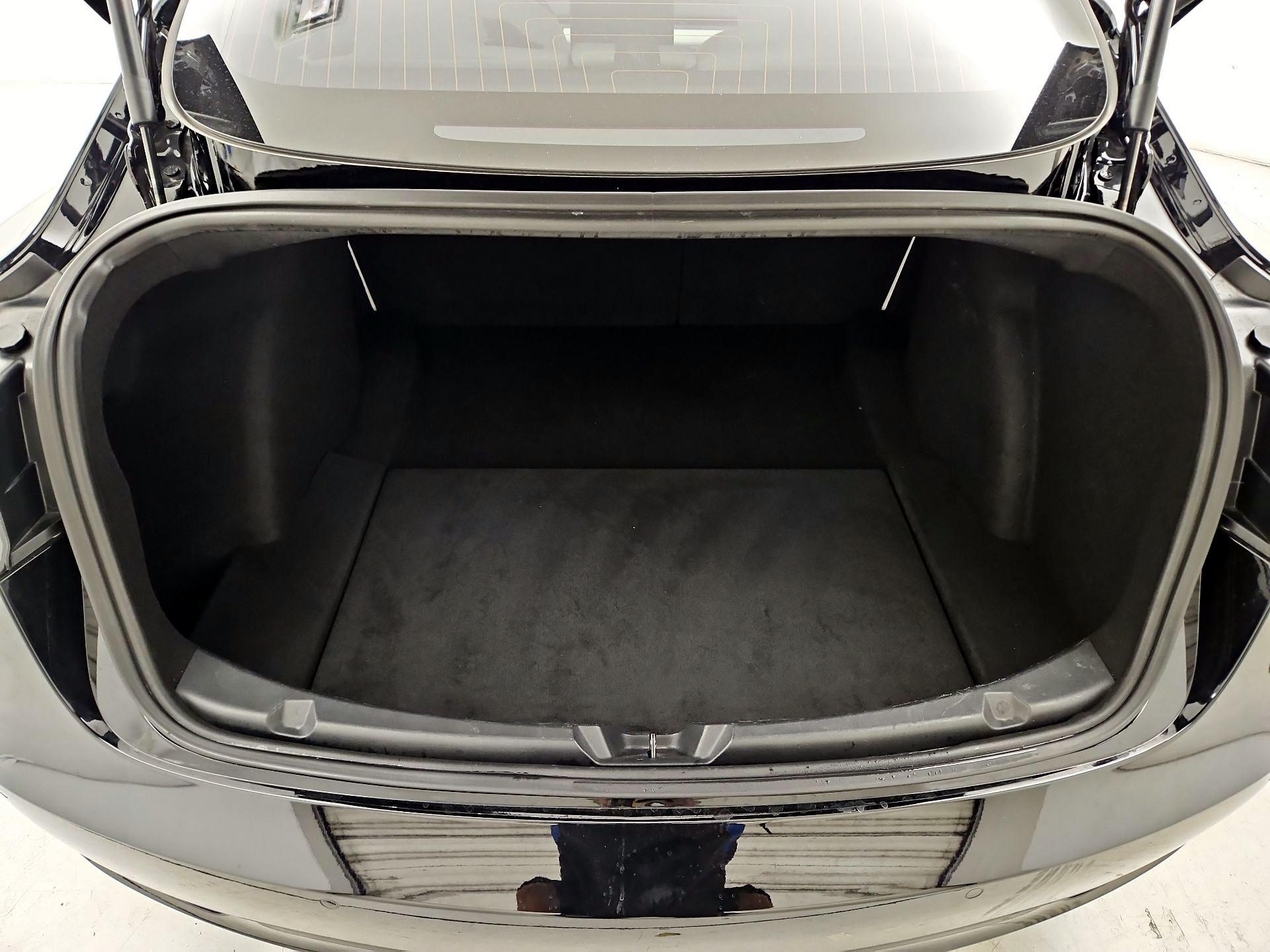 Thumbnail: 2019 Tesla Model 3 - 20