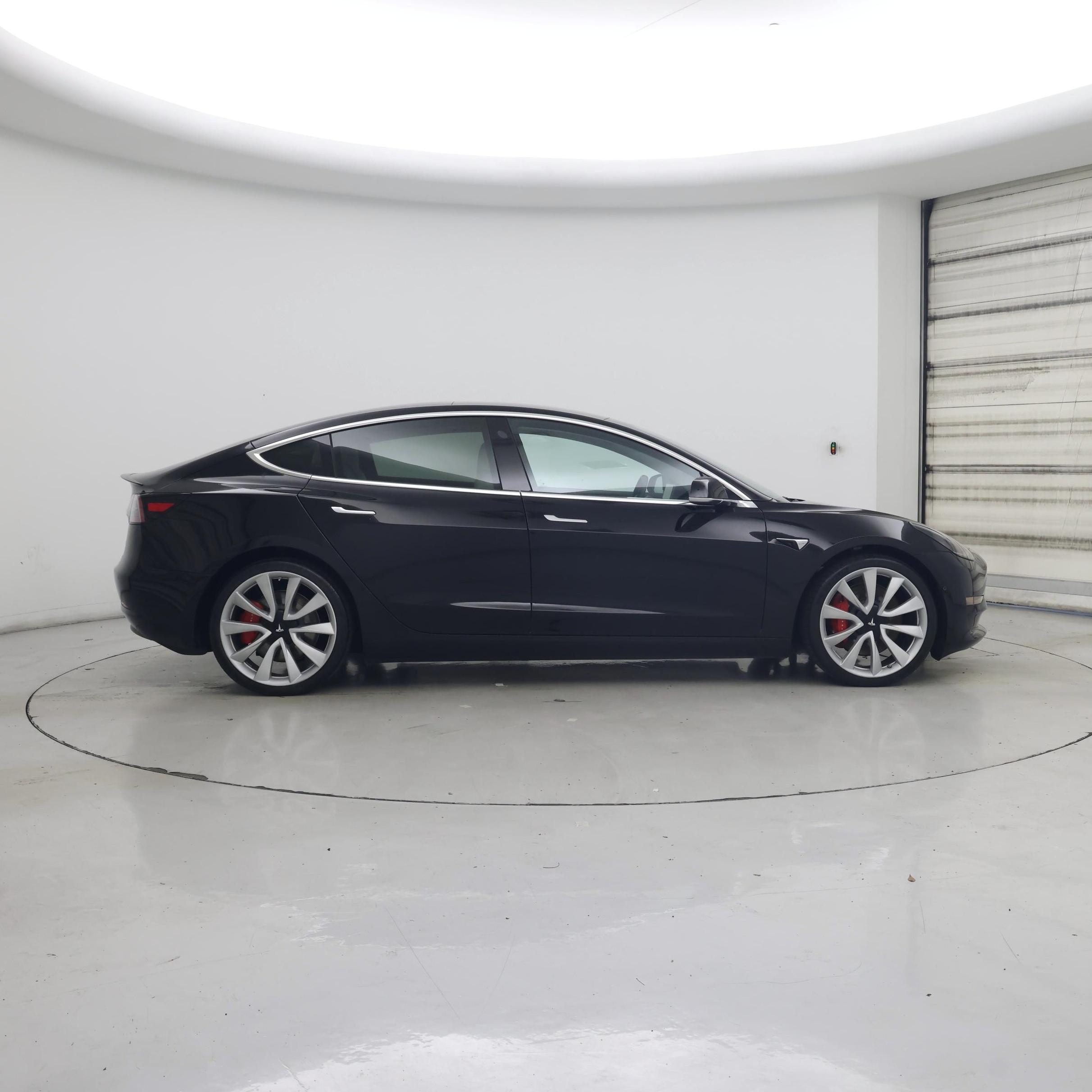 Thumbnail: 2019 Tesla Model 3 - 7