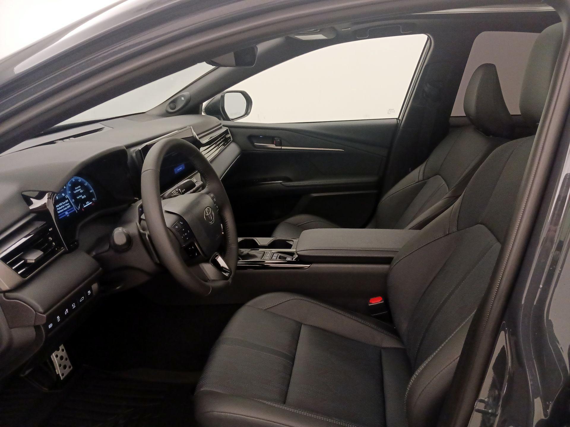 Thumbnail: 2026 Toyota Camry - 11