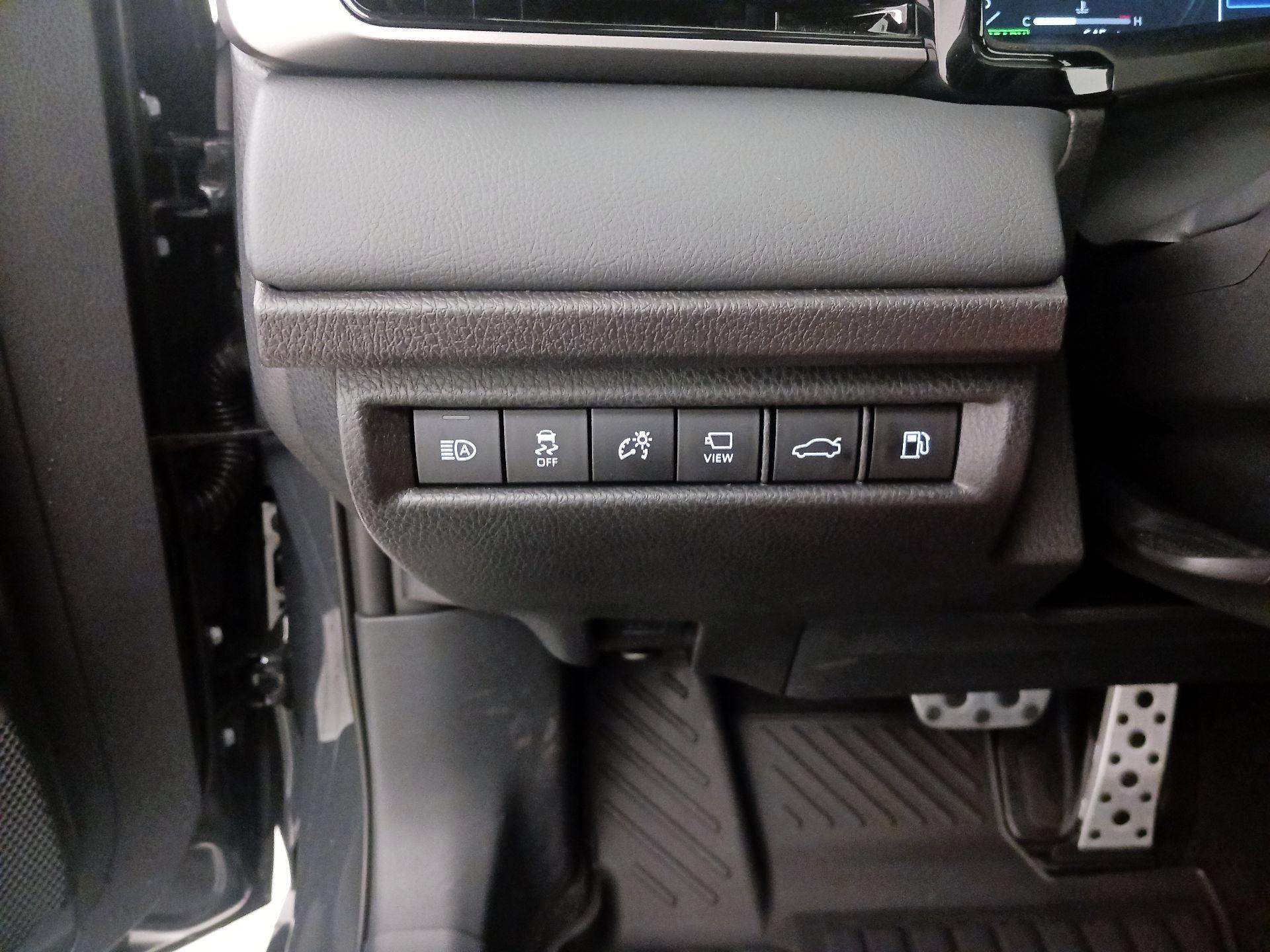 Thumbnail: 2026 Toyota Camry - 13