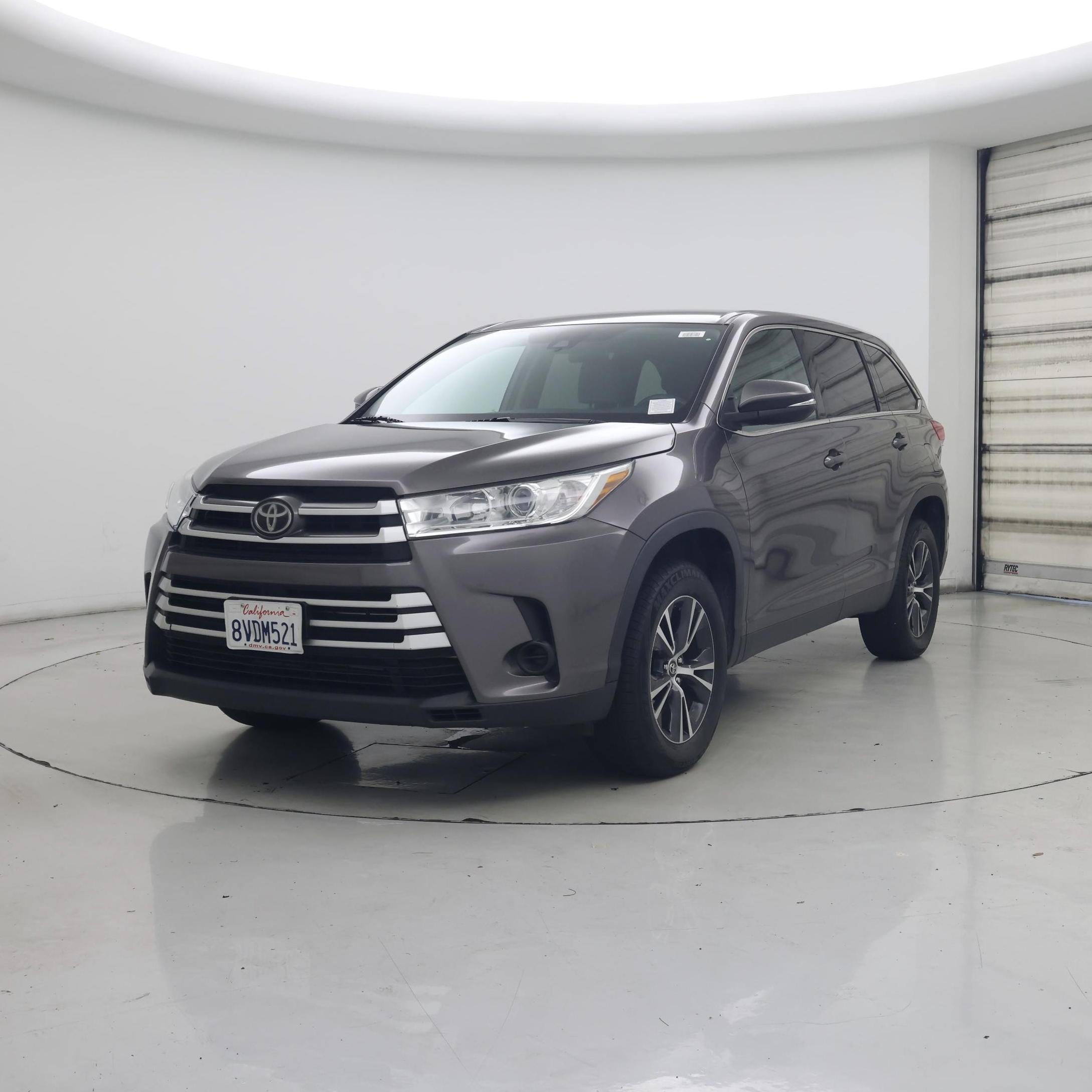 Thumbnail: 2019 Toyota Highlander - 4