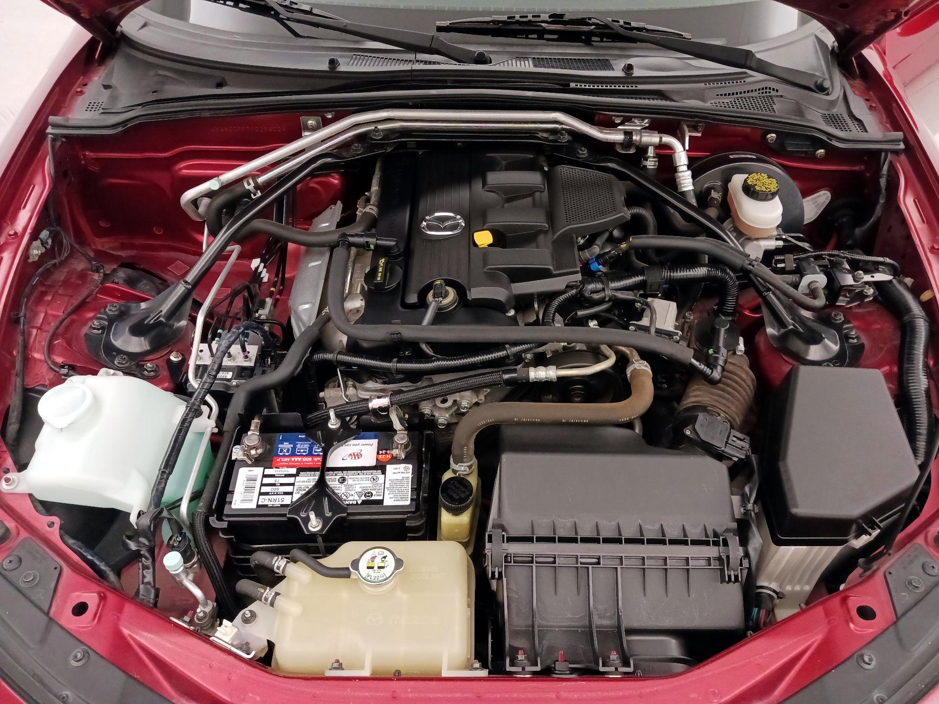 Thumbnail: 2015 Mazda MX-5 Miata - 19