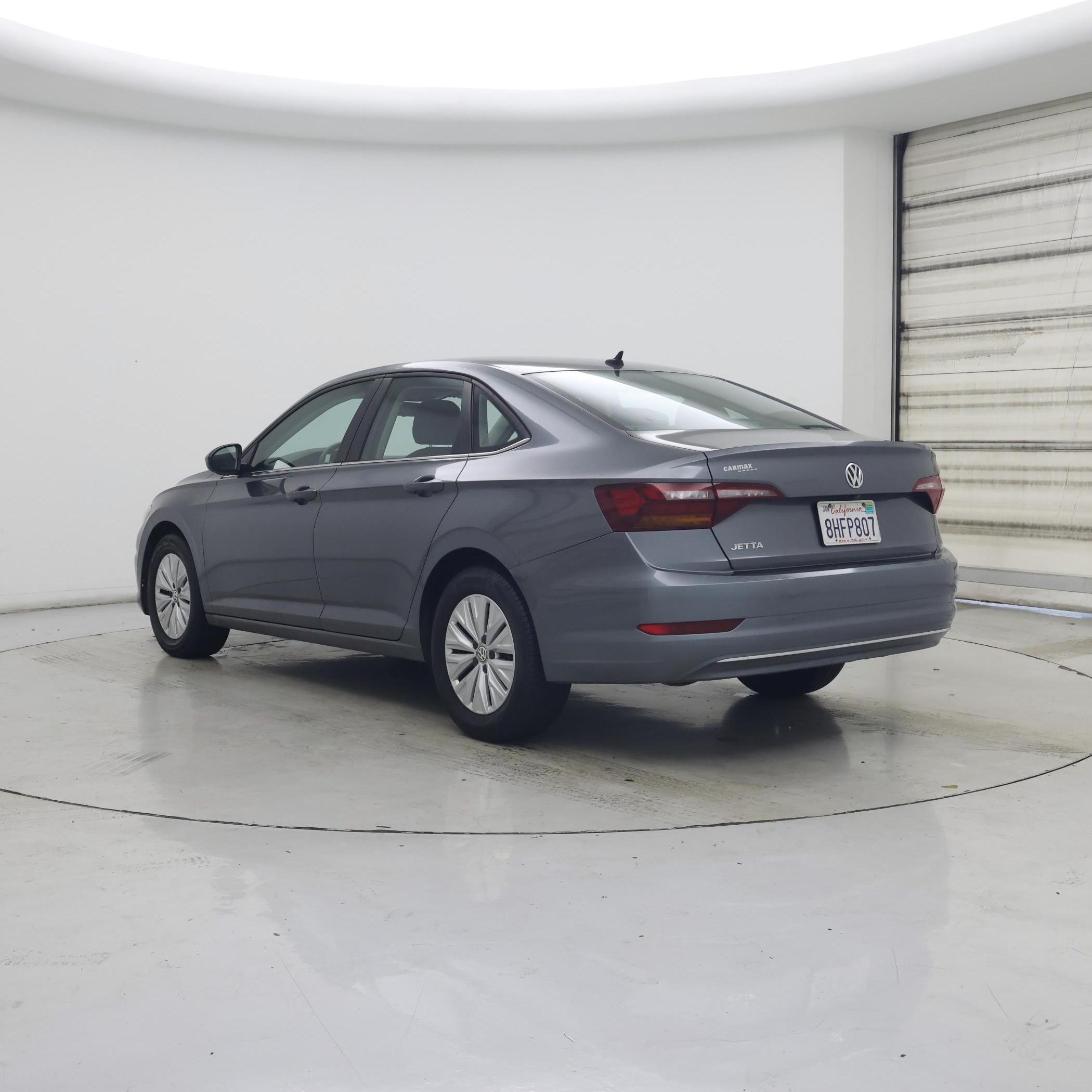 Thumbnail: 2019 Volkswagen Jetta - 2