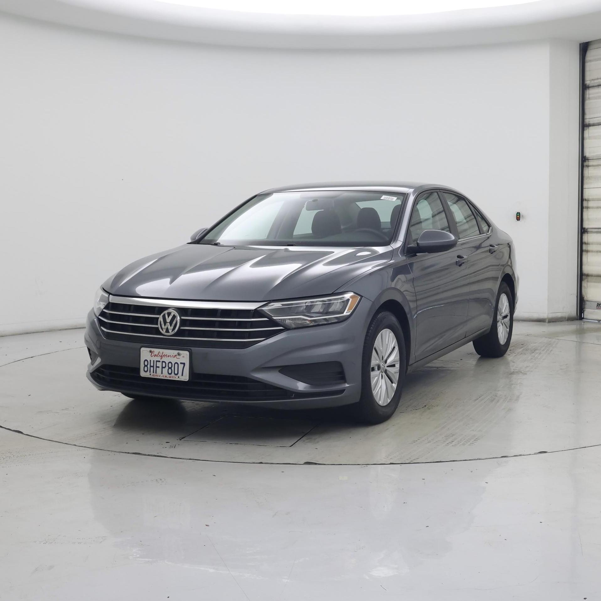 Thumbnail: 2019 Volkswagen Jetta - 4