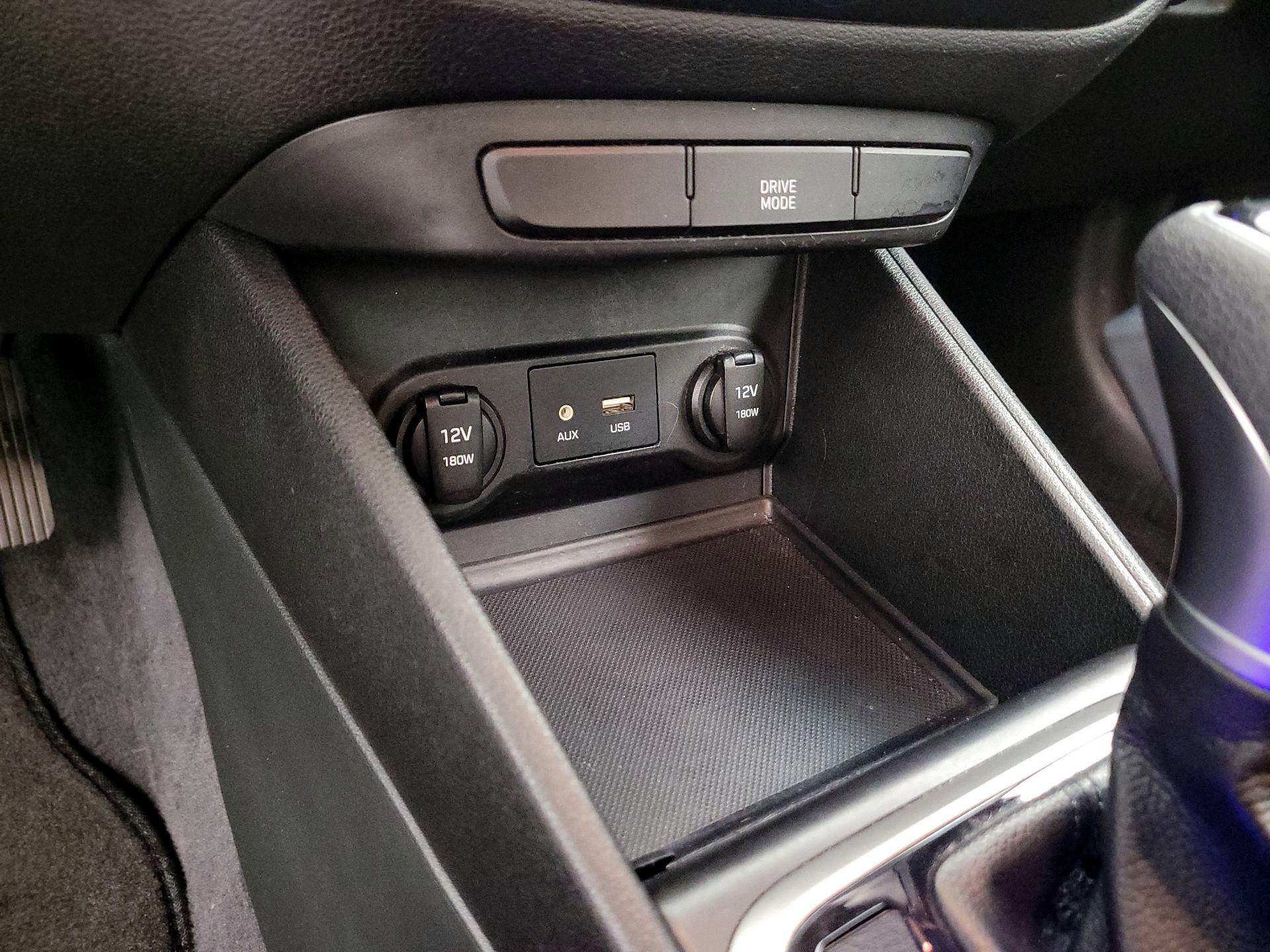 Thumbnail: 2019 Hyundai Accent - 18