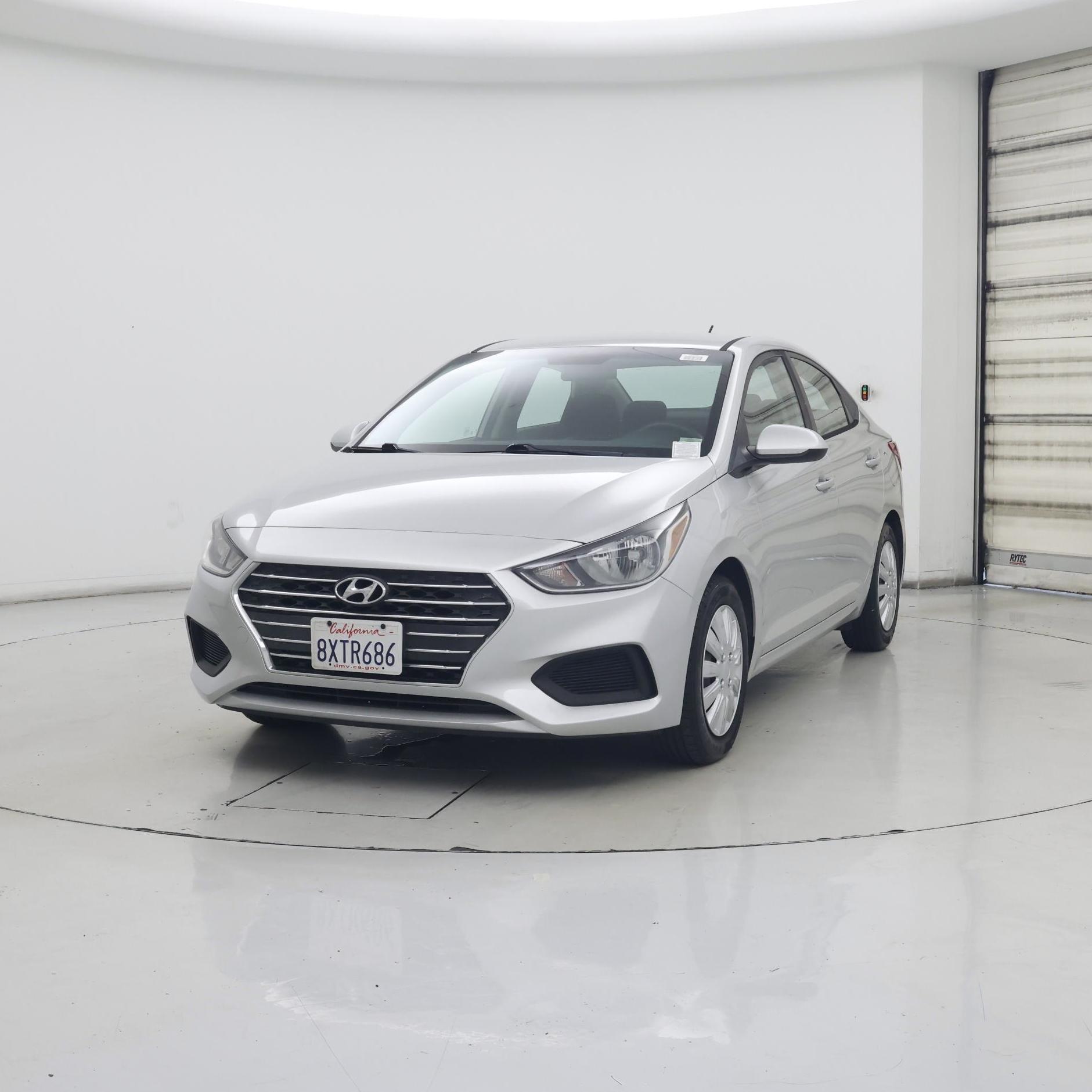 Thumbnail: 2019 Hyundai Accent - 4