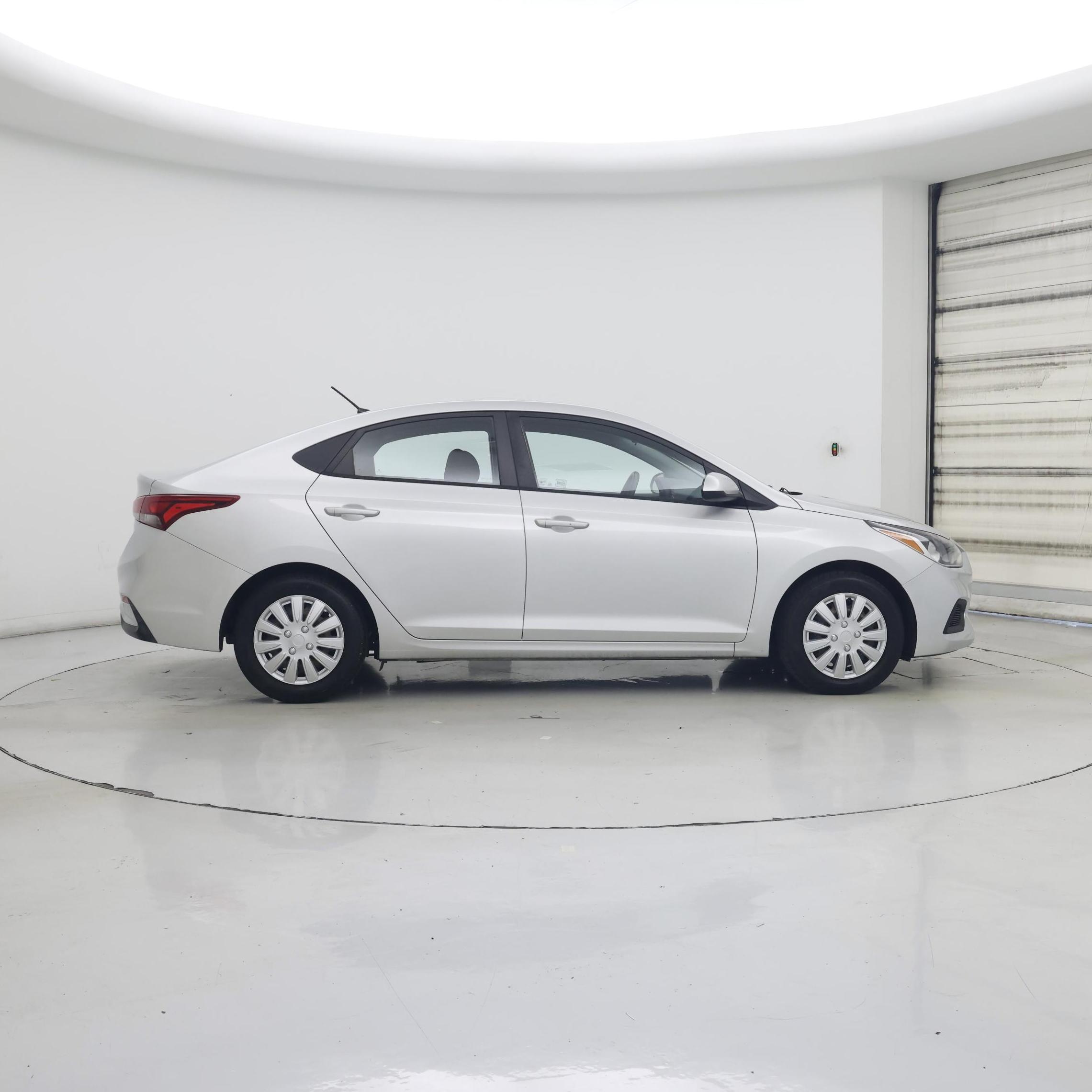 Thumbnail: 2019 Hyundai Accent - 7