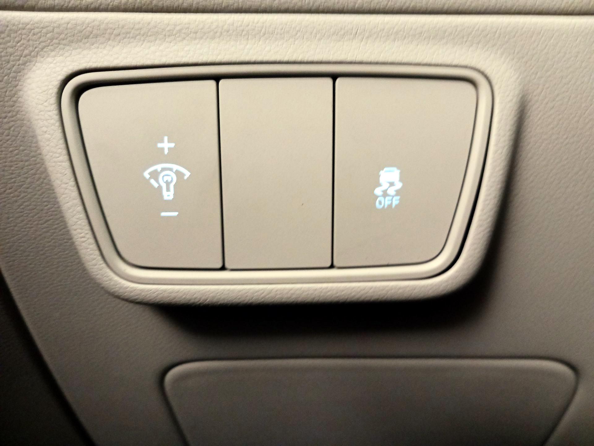 Thumbnail: 2022 Hyundai Tucson - 13