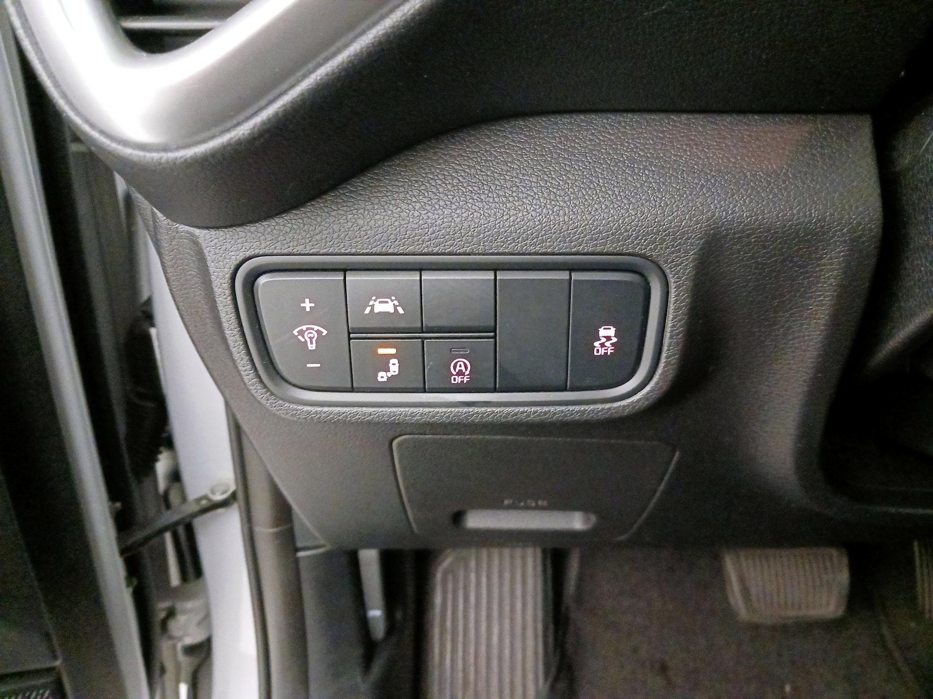 Thumbnail: 2021 Kia Soul - 13