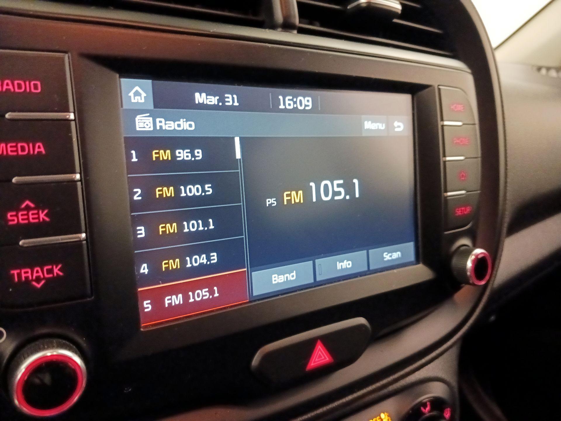 Thumbnail: 2021 Kia Soul - 15