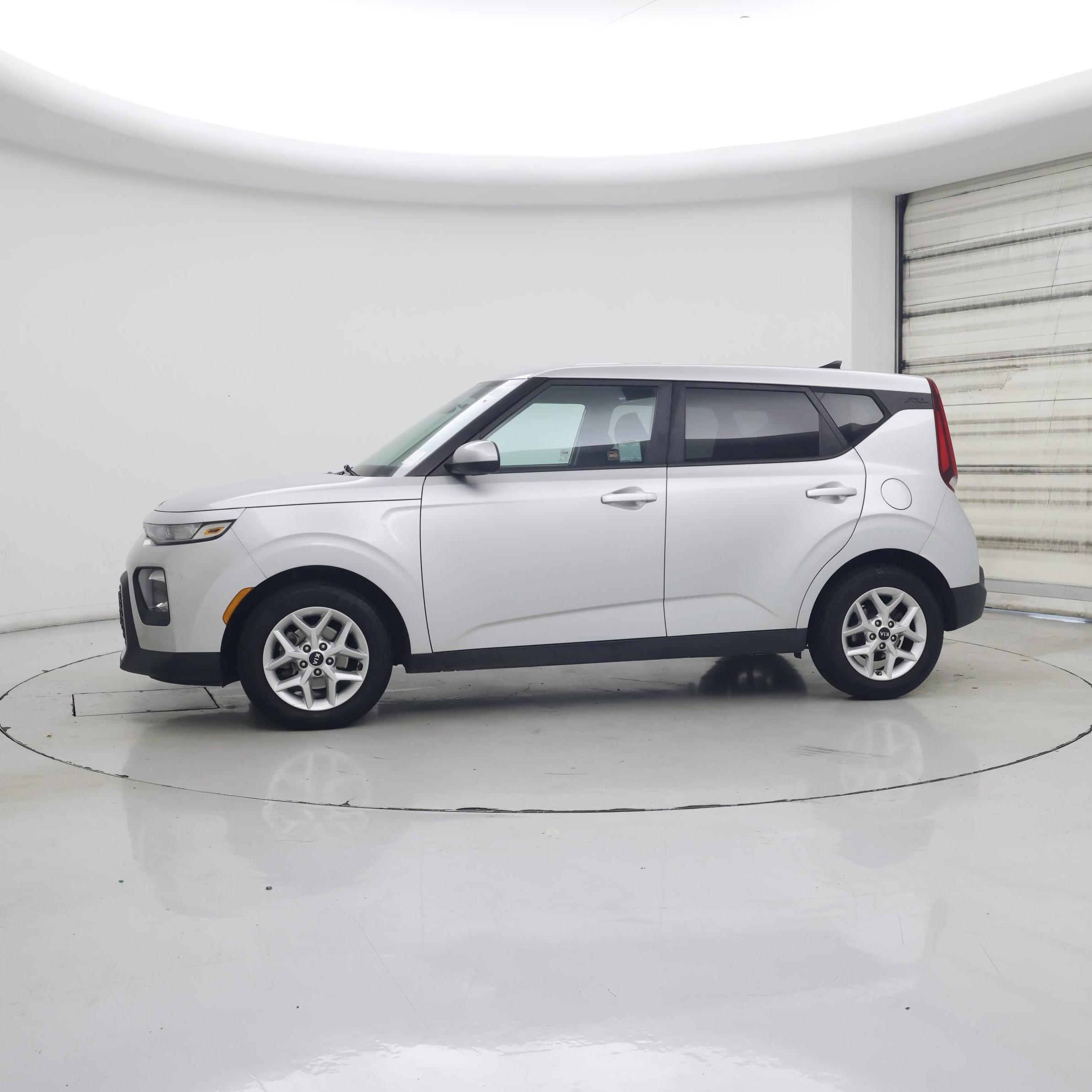Thumbnail: 2021 Kia Soul - 3