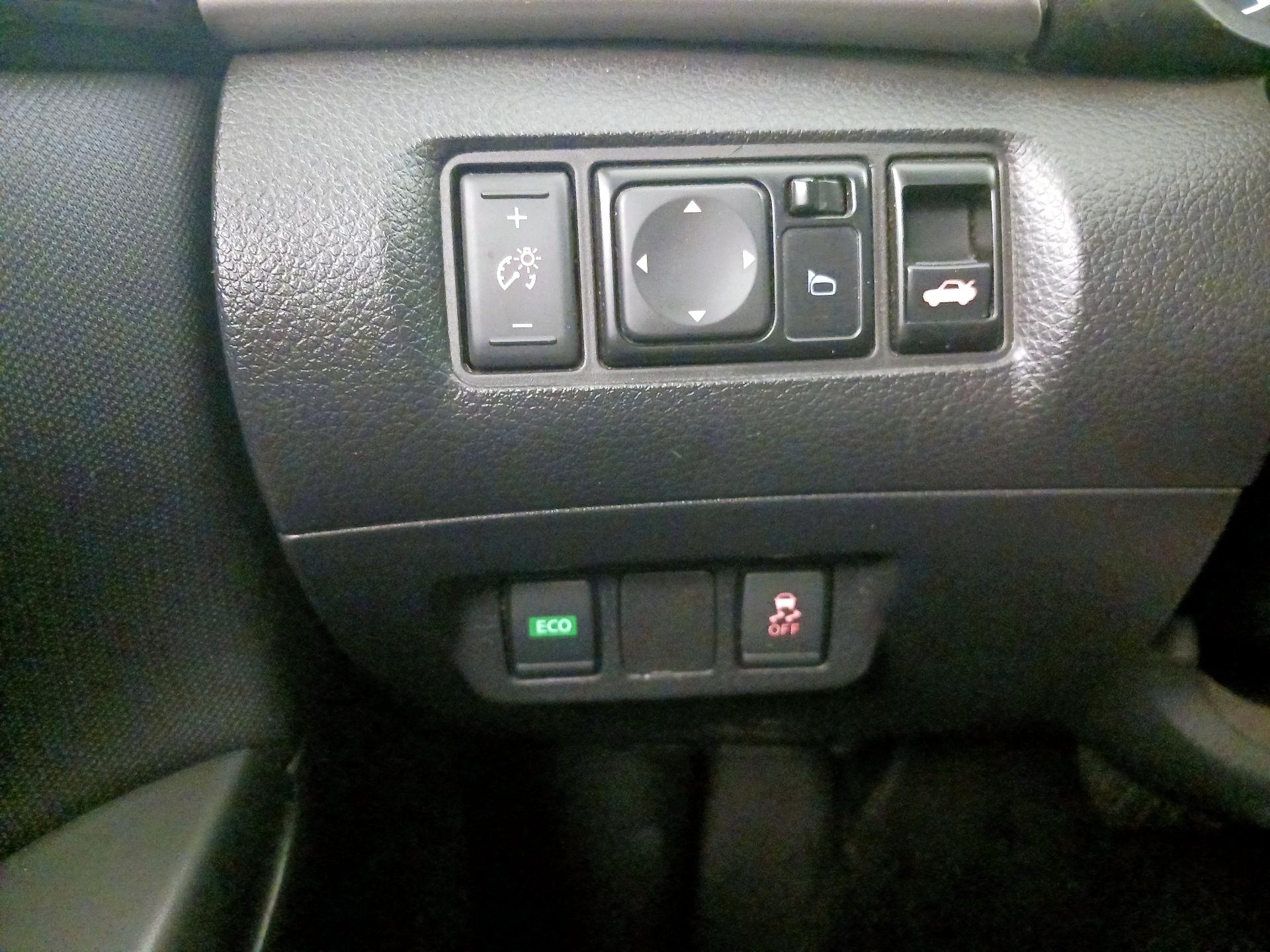 Thumbnail: 2019 Nissan Sentra - 13