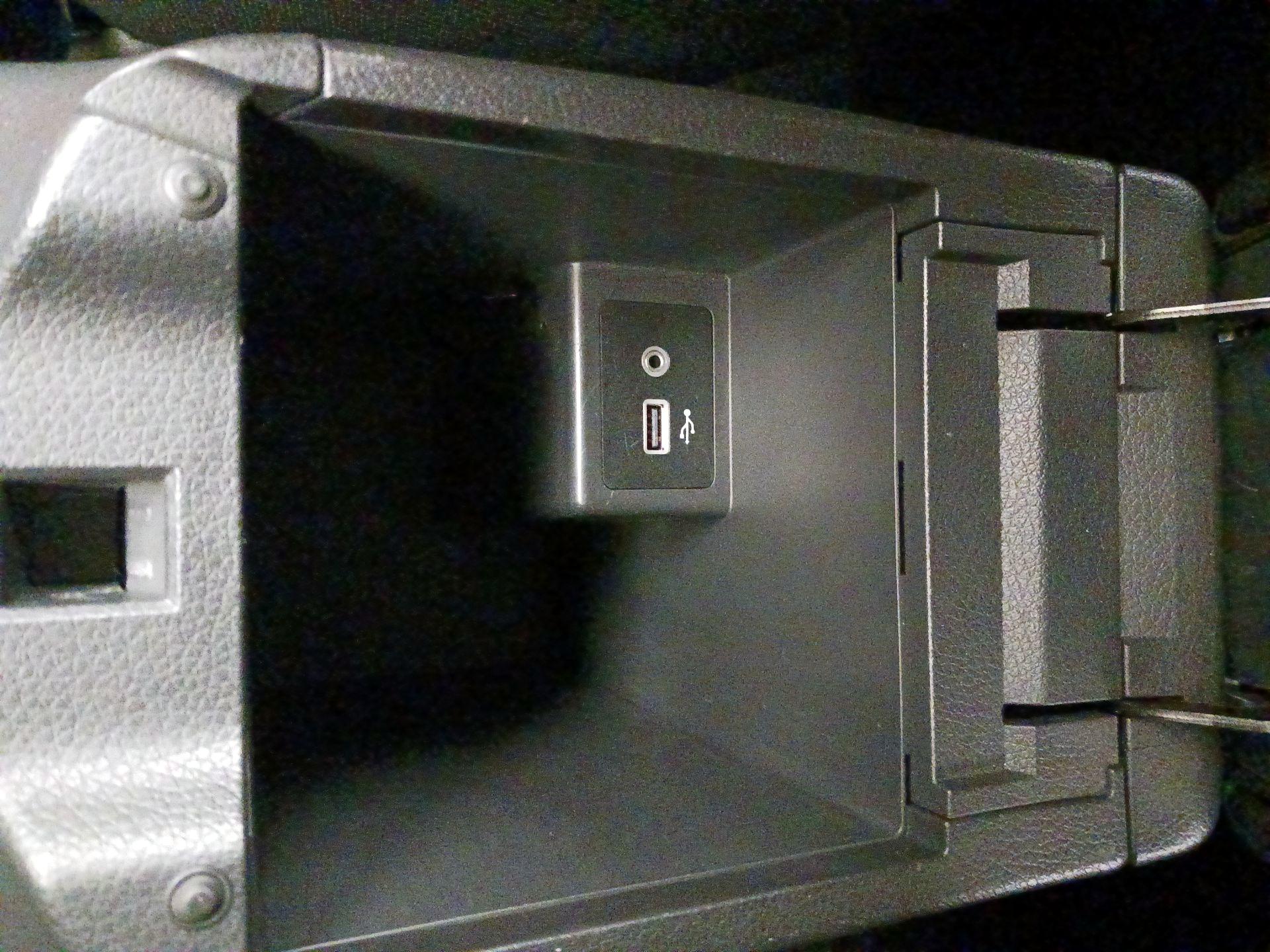 Thumbnail: 2019 Nissan Sentra - 18