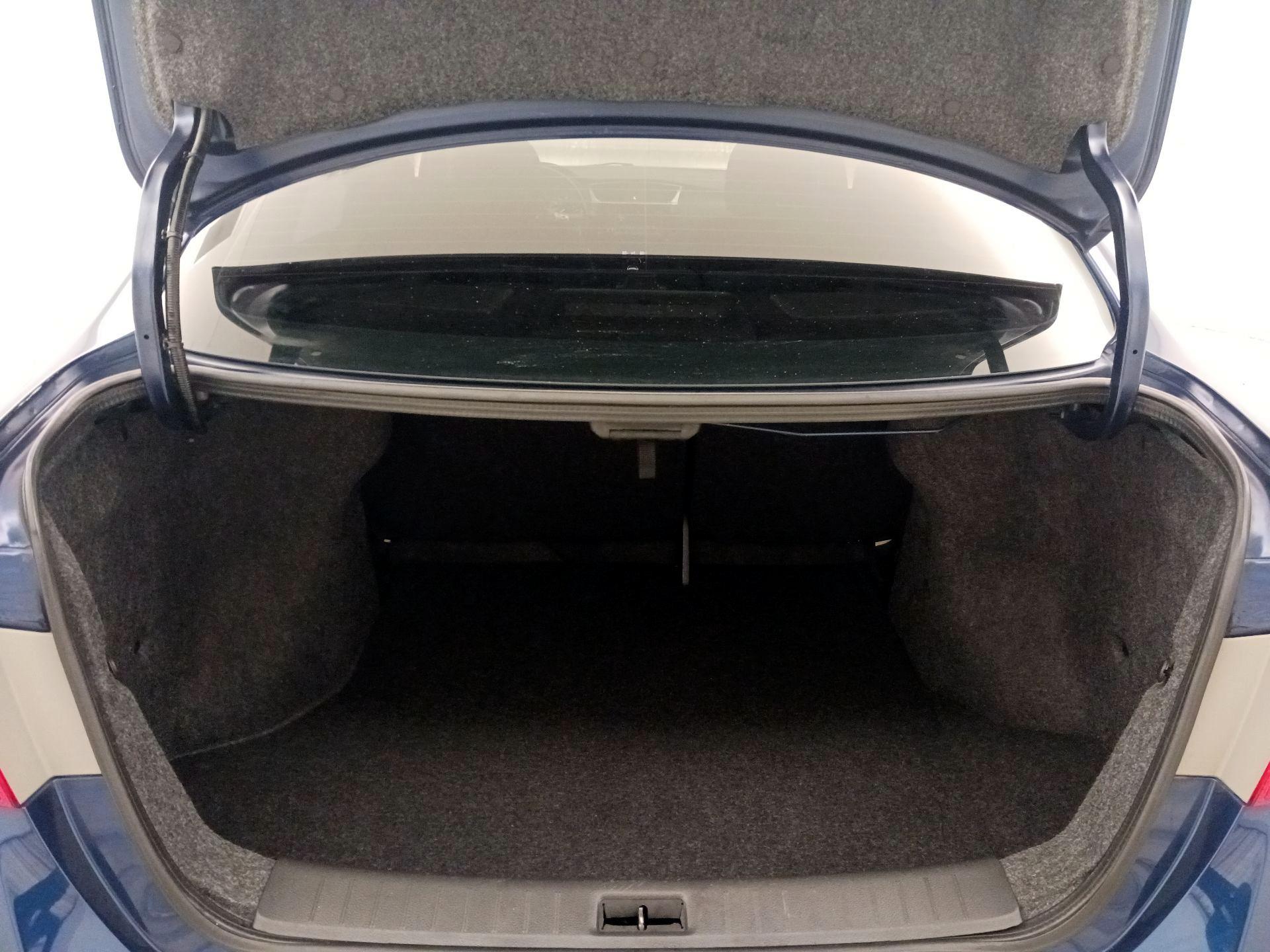 Thumbnail: 2019 Nissan Sentra - 20