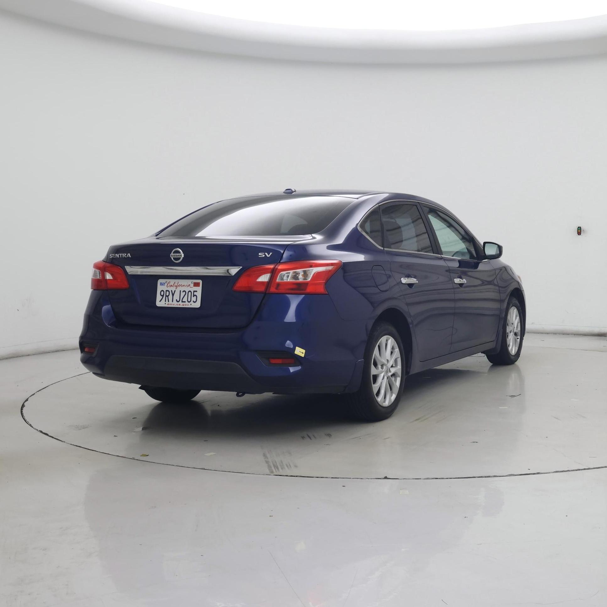 Thumbnail: 2019 Nissan Sentra - 8