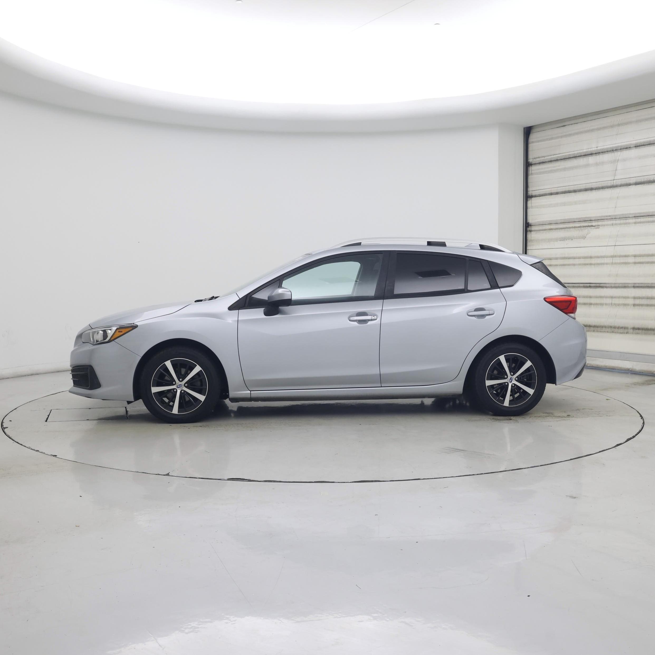 Thumbnail: 2021 Subaru Impreza - 3