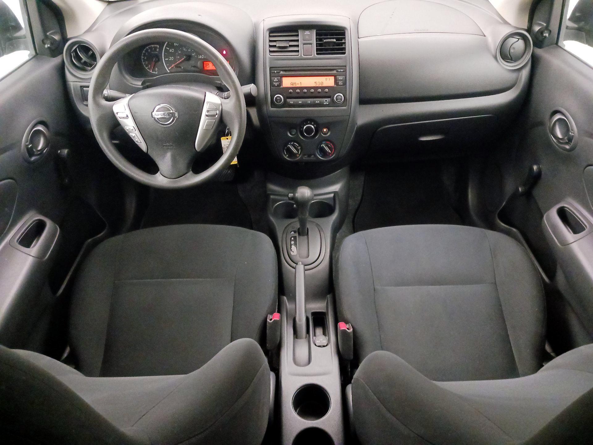 Thumbnail: 2015 Nissan Versa - 9