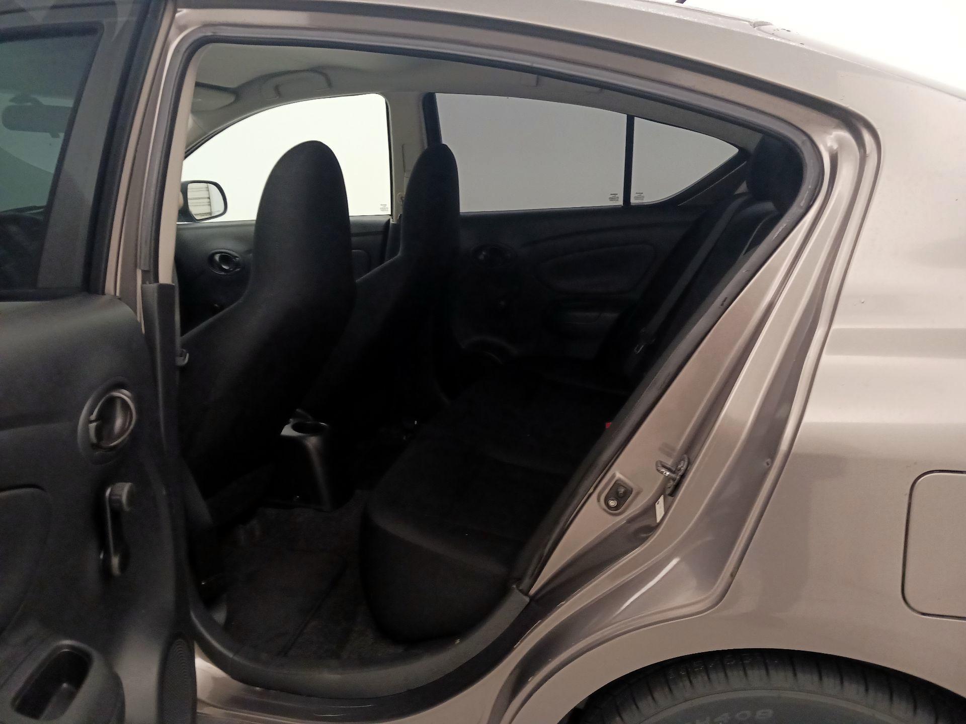 Thumbnail: 2015 Nissan Versa - 17