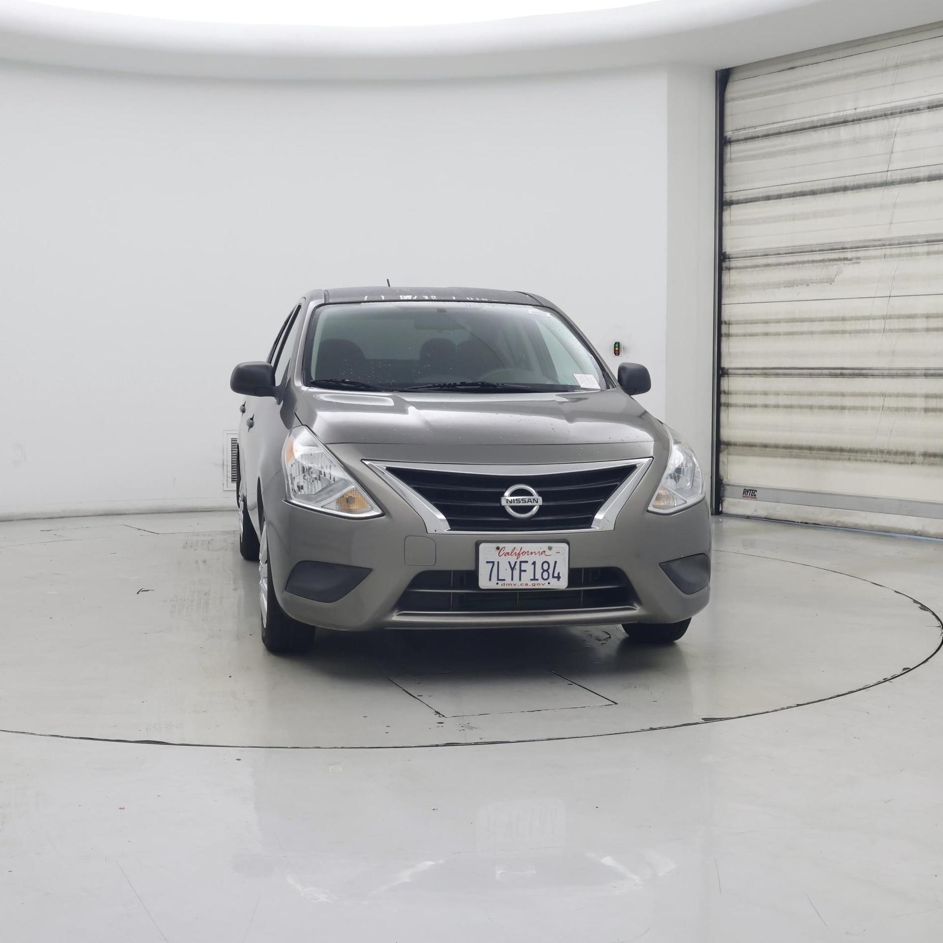 Thumbnail: 2015 Nissan Versa - 5