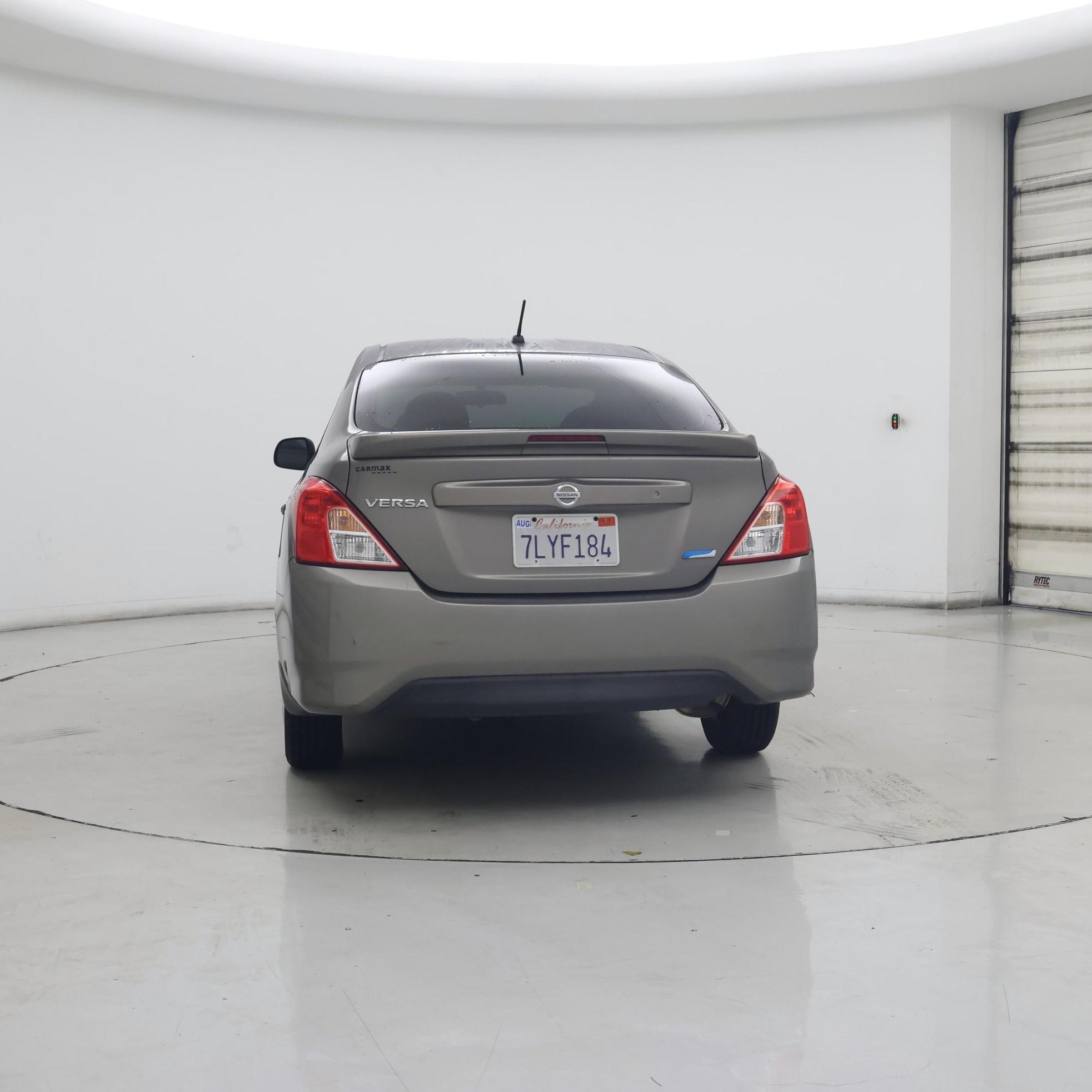 Thumbnail: 2015 Nissan Versa - 6