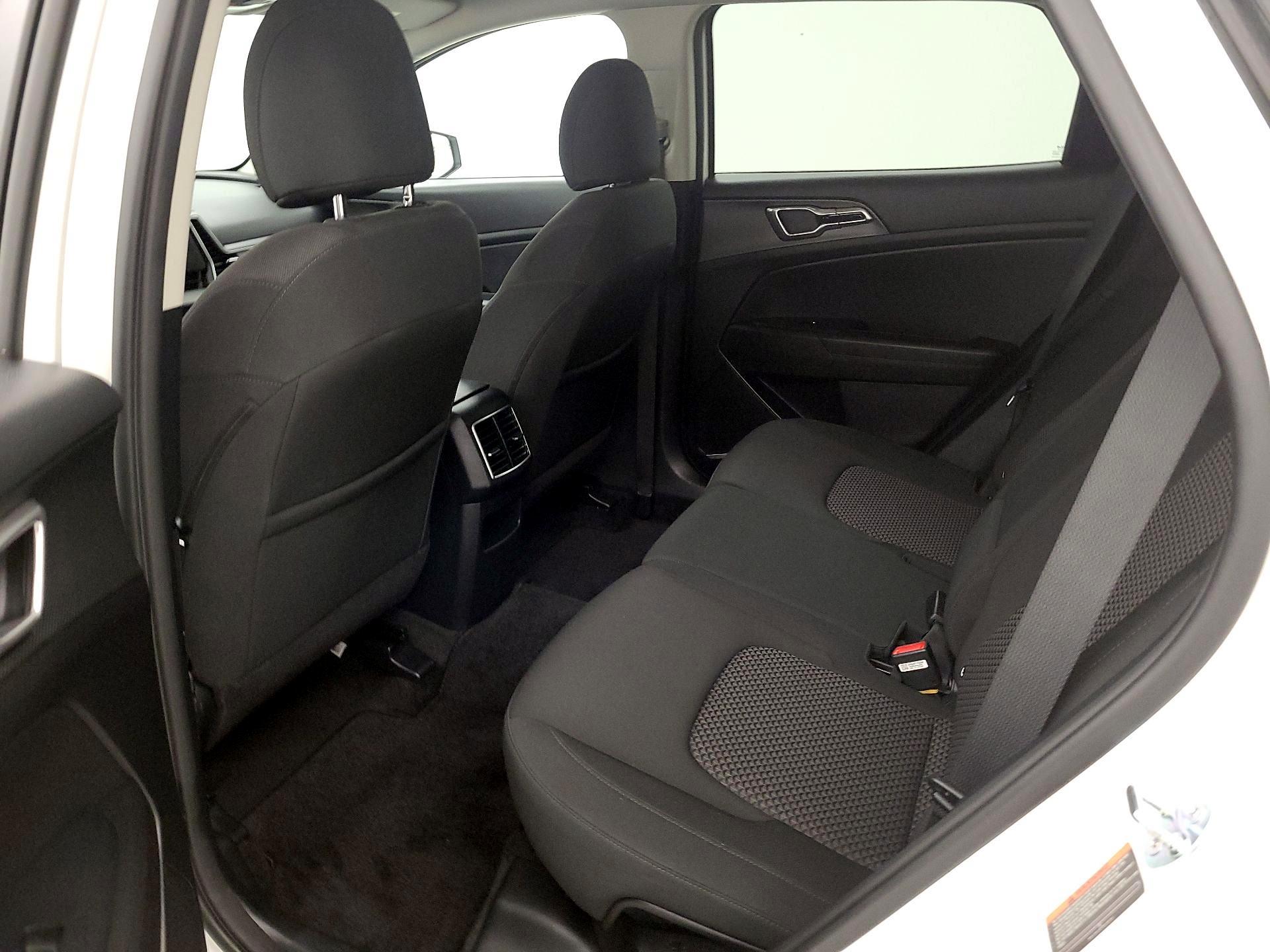 Thumbnail: 2025 Kia Sportage - 19